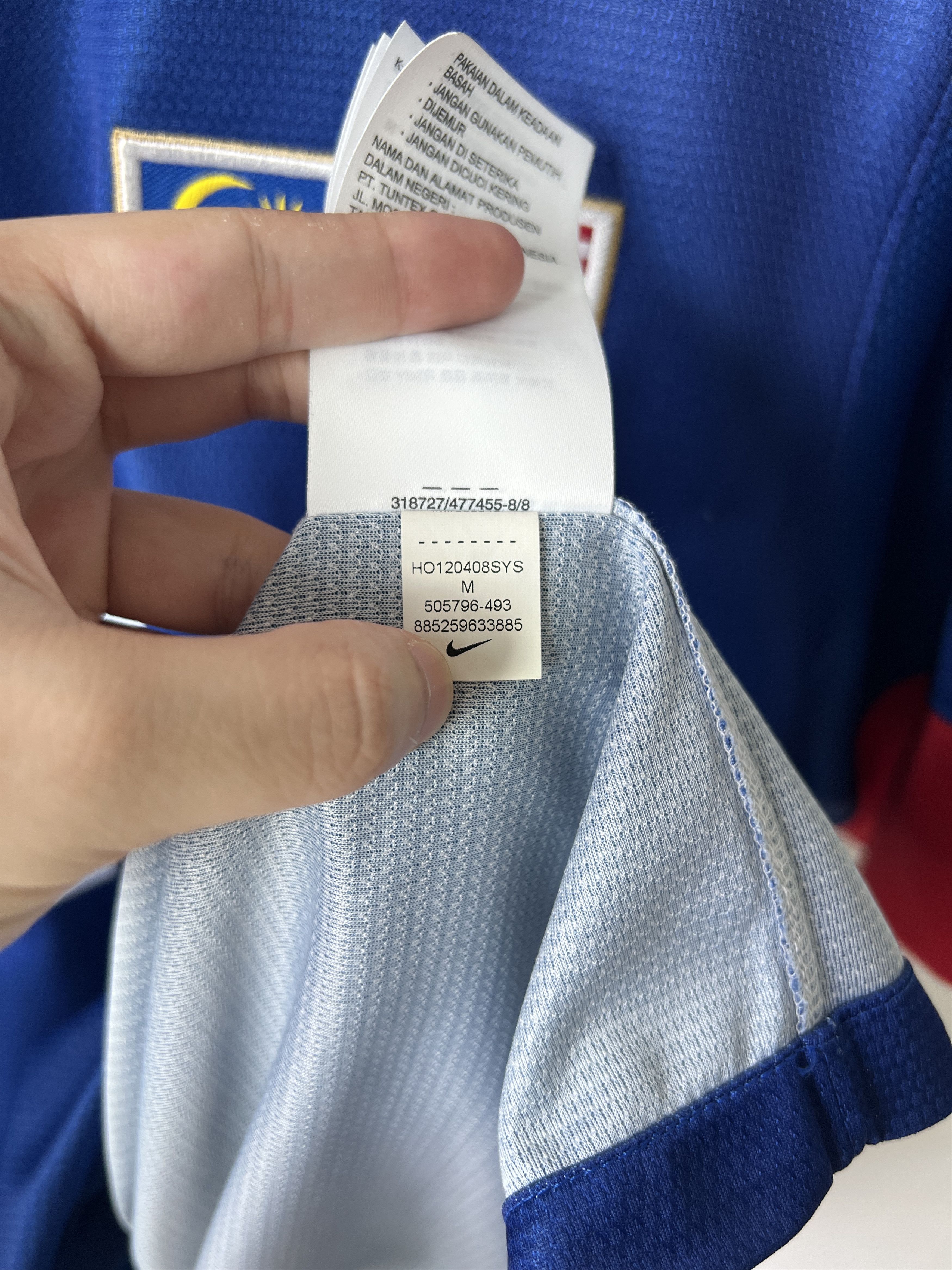 Nike (M) Malaysia 2012-14 Away Shirt Safee #10 (NEW) Kit Size US M / EU 48-50 / 2 - 6 Thumbnail