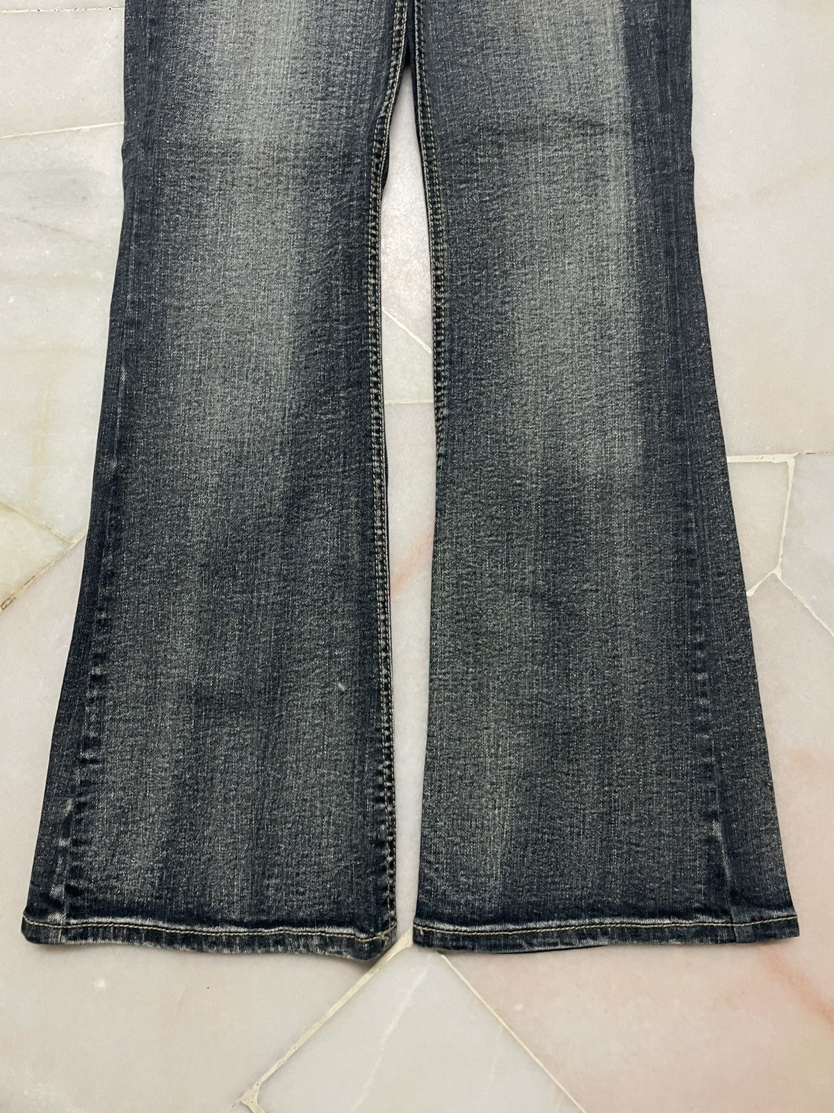 Tornado Mart 💥Insane💥Flared 90s Style Japanes Washed Whisker Bootcut Jean Size 27" / US 4 / IT 40 - 4 Thumbnail