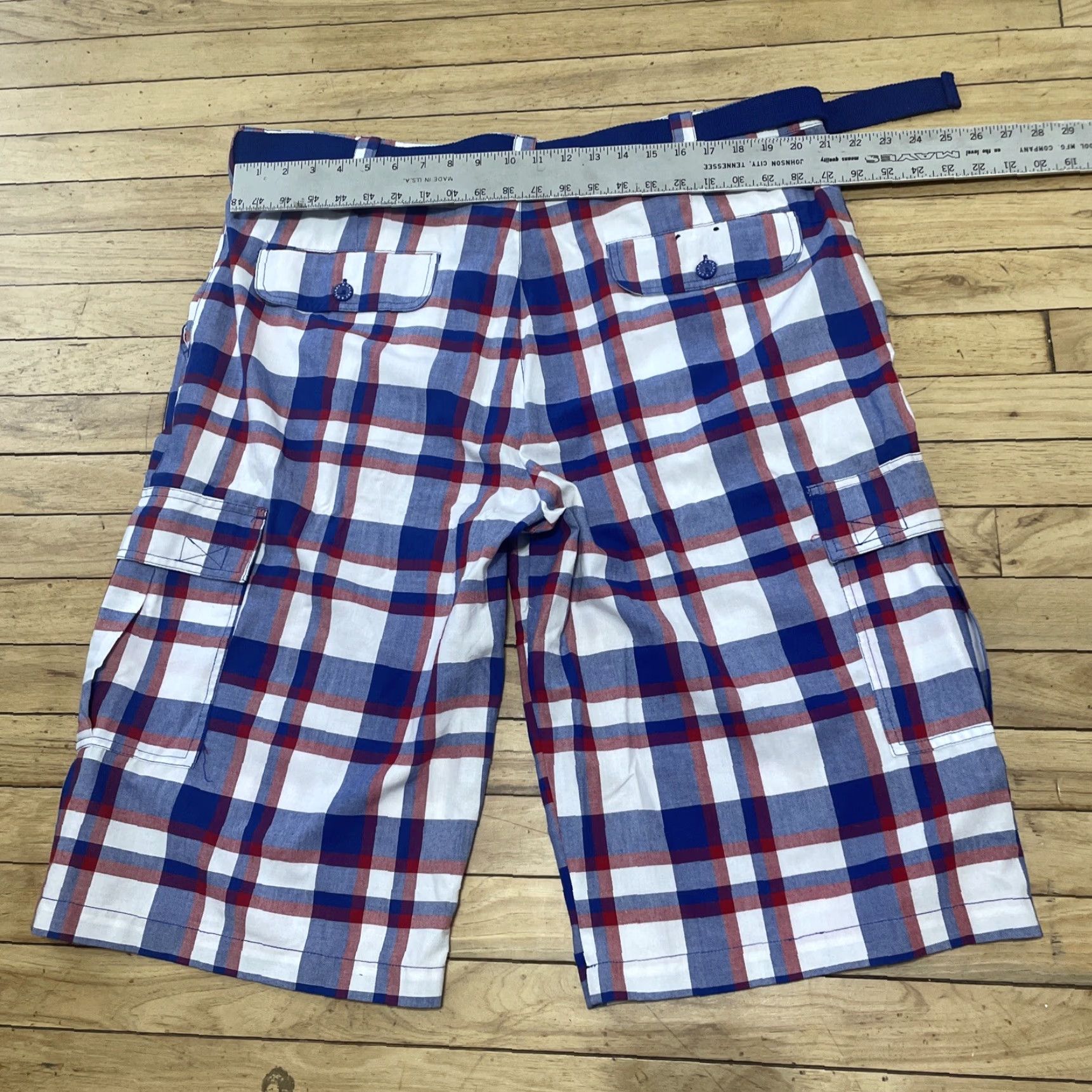 Vintage VINTAGE Galaxy Cargo Shorts Men 42 Plaid Cargo Pocket Belted Blue Hip Hop Y2k Streetwear Skater 16in Inseam Summer Spring Fall Casual Workwear Mens Size US 42 / EU 58 - 7 Thumbnail