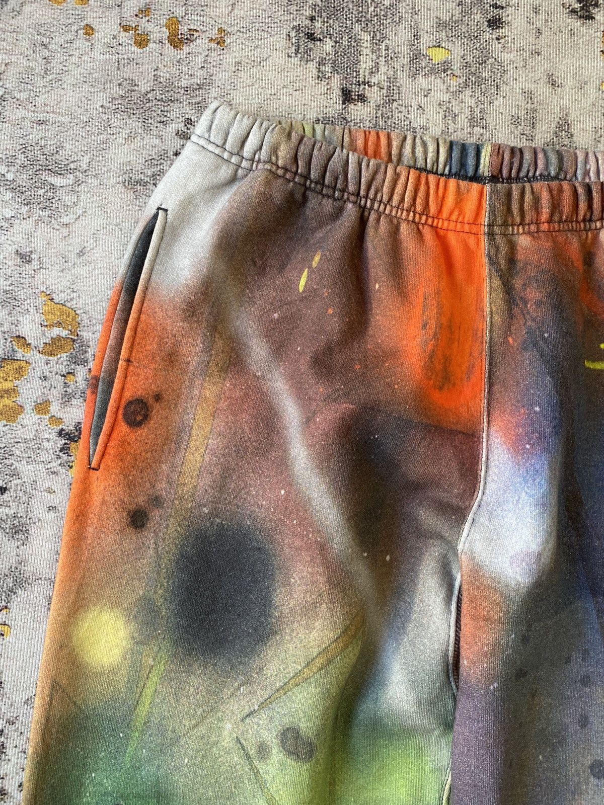 Supreme SS20 Supreme Rammellzee Multicolor Sweatpants Size US 32 / EU 48 - 10 Thumbnail