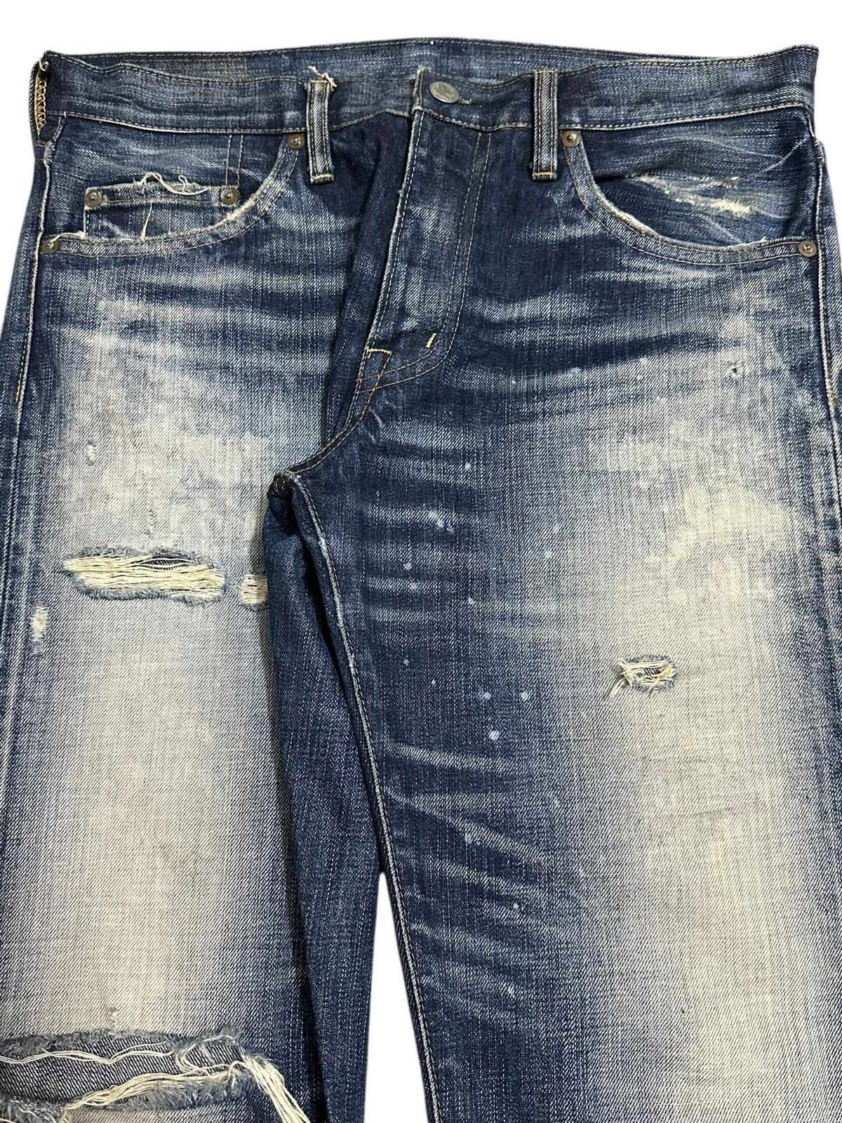 Japanese Brand Vintage Japanese Brand Blue Faded Wash Distressed Jeans Size US 32 / EU 48 - 4 Thumbnail