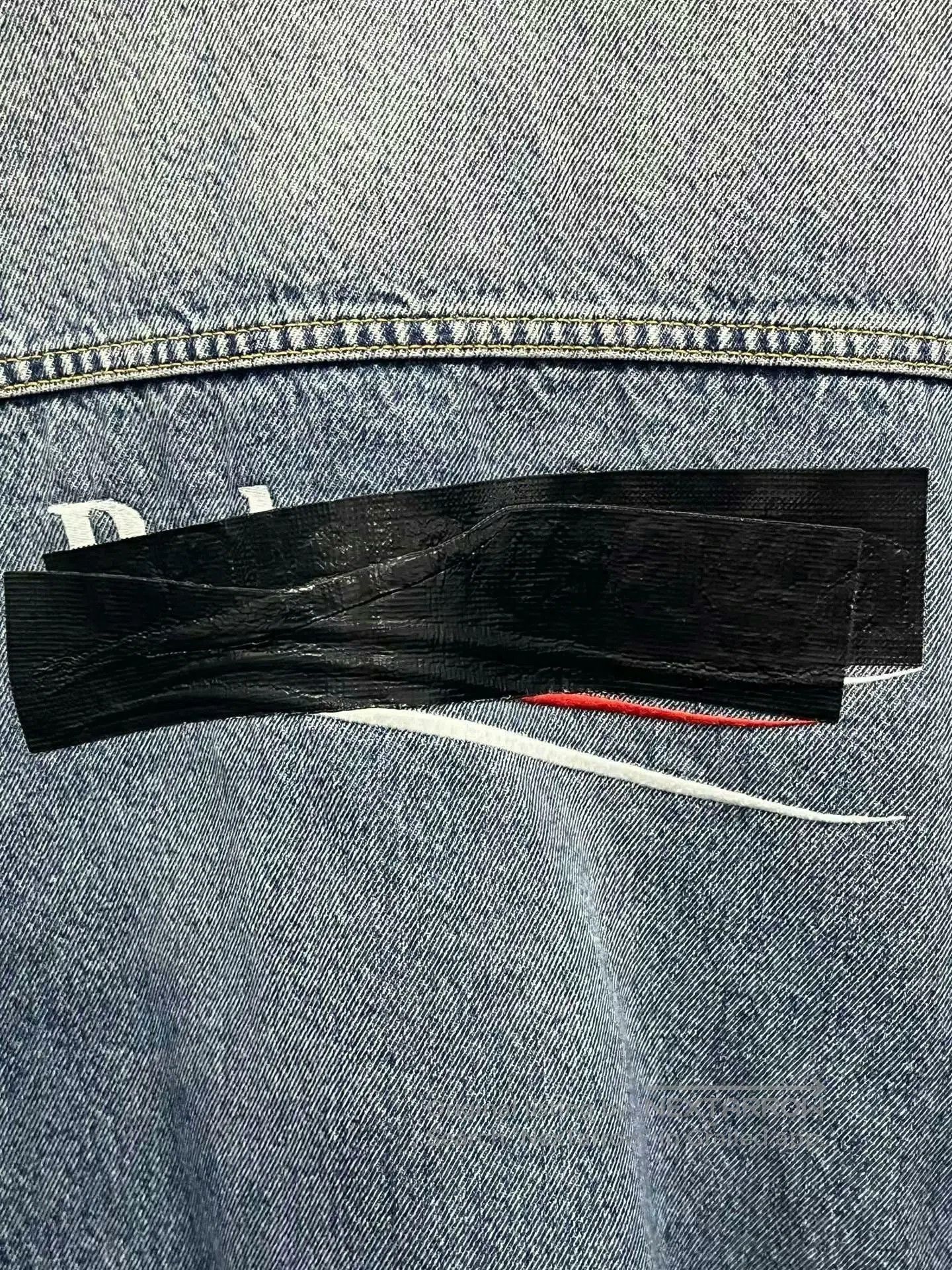 Balenciaga balenciaga back logo denim jacket. Size US L / EU 52-54 / 3 - 6 Thumbnail