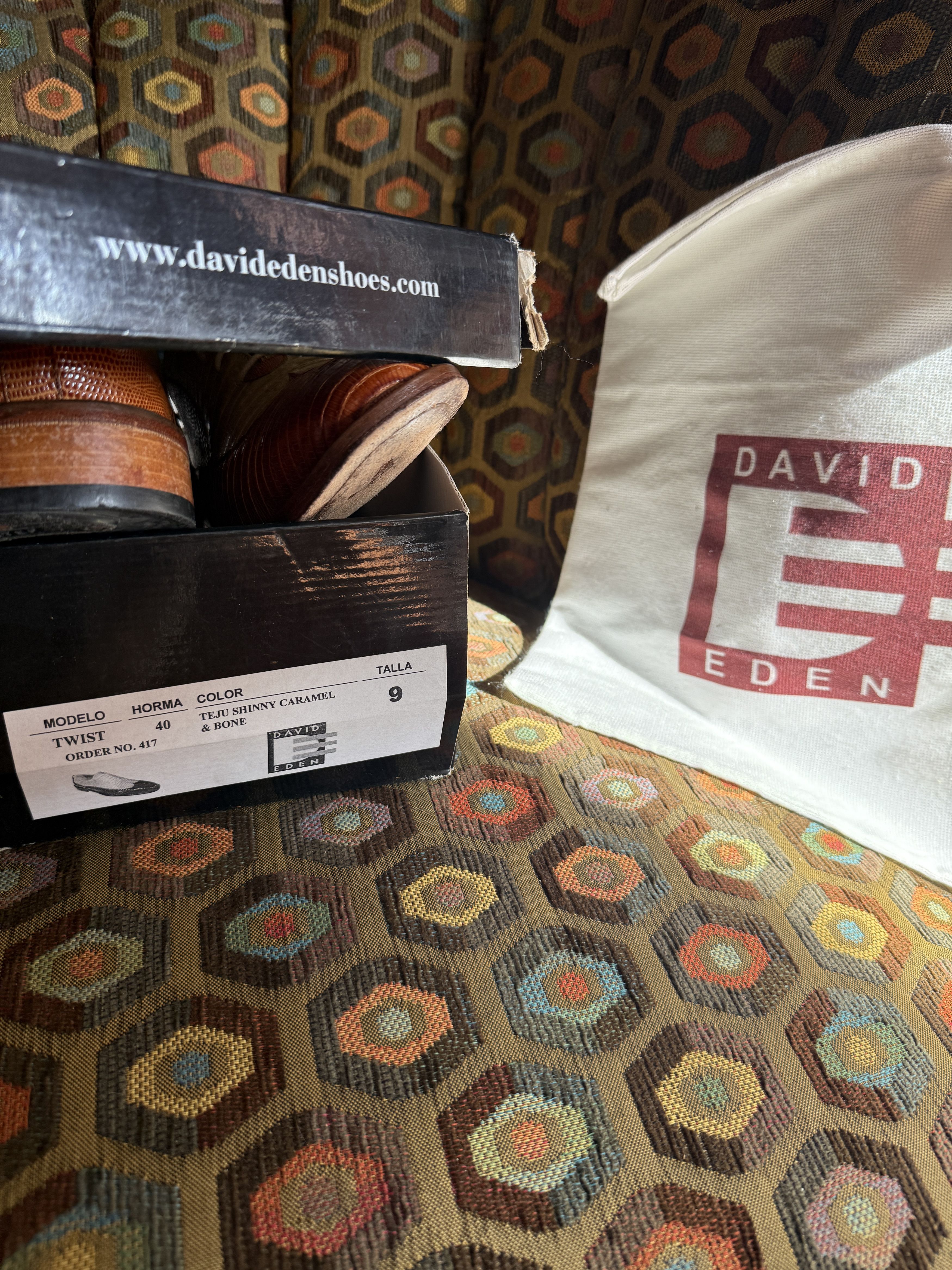 David Eden TWIST teju lizard spectators caramel/bone + box, bag, trees Size US 9 / EU 42 - 12 Thumbnail