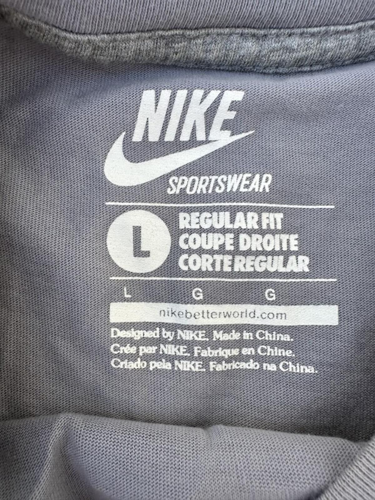 Nike Nike Air Graphic Tee “Won’t Retire” L Size US L / EU 52-54 / 3 - 2 Thumbnail