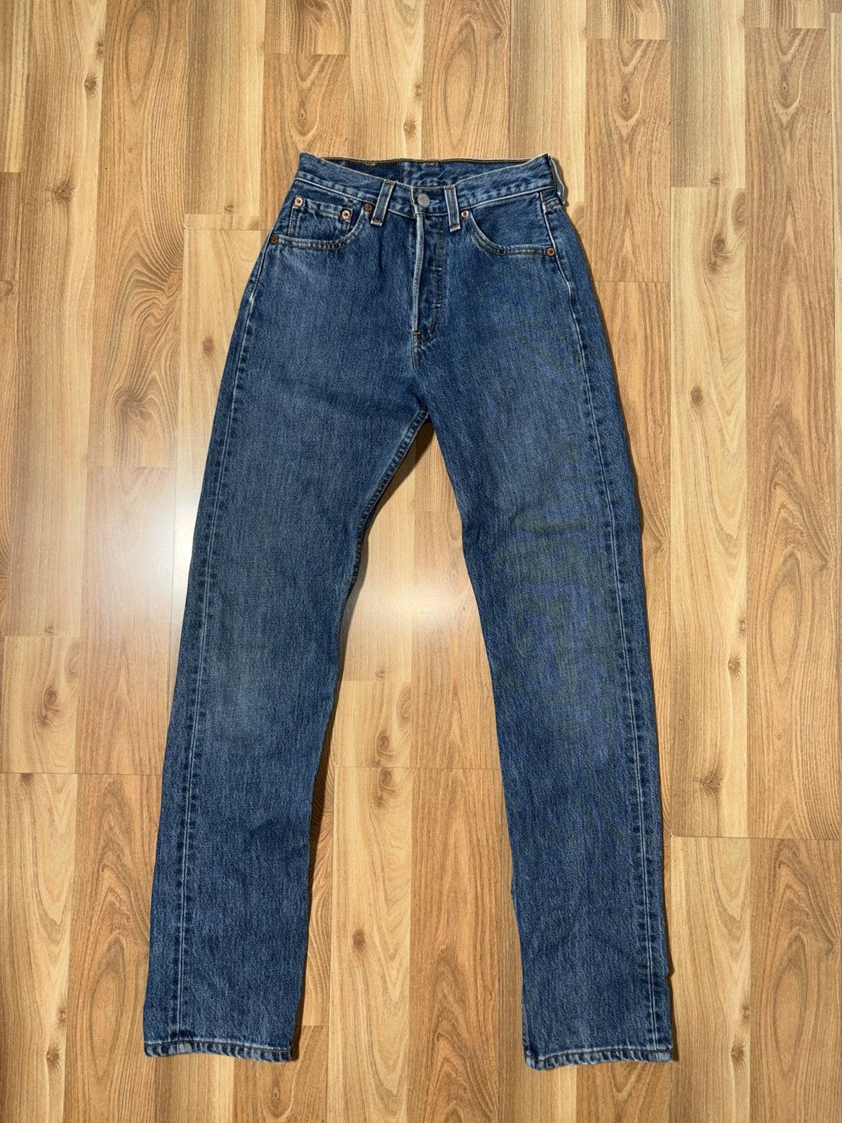 Levi's VTG 1998 Levi’s 501 For Women (6501) Made in USA W25 L32 Size 25" / US 0 / IT 36 - 1 Thumbnail