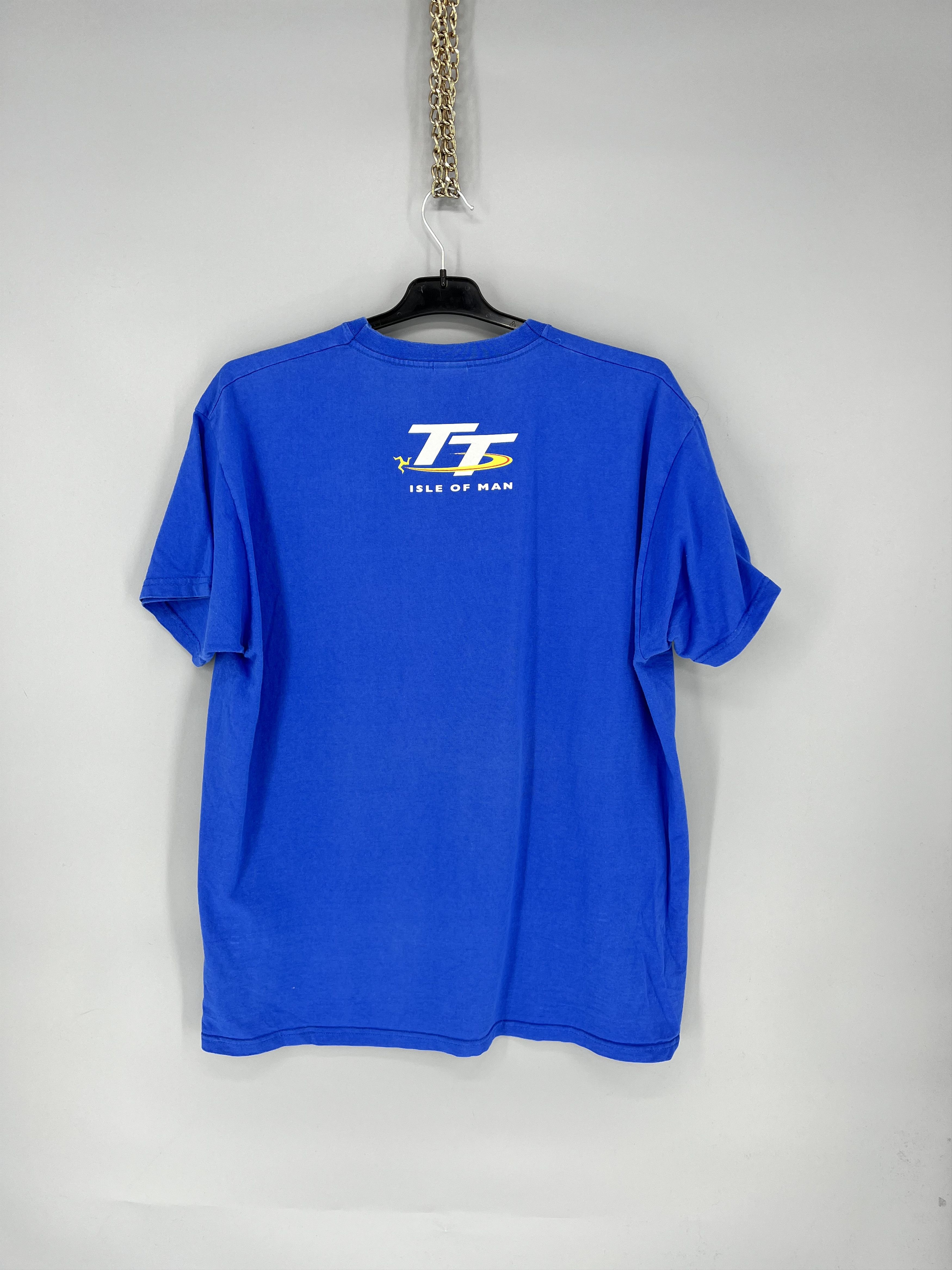Vintage Vintage Y2K Isle of Man TT Moto Racing Tee Racer Honda Moto Size US XL / EU 56 / 4 - 8 Thumbnail