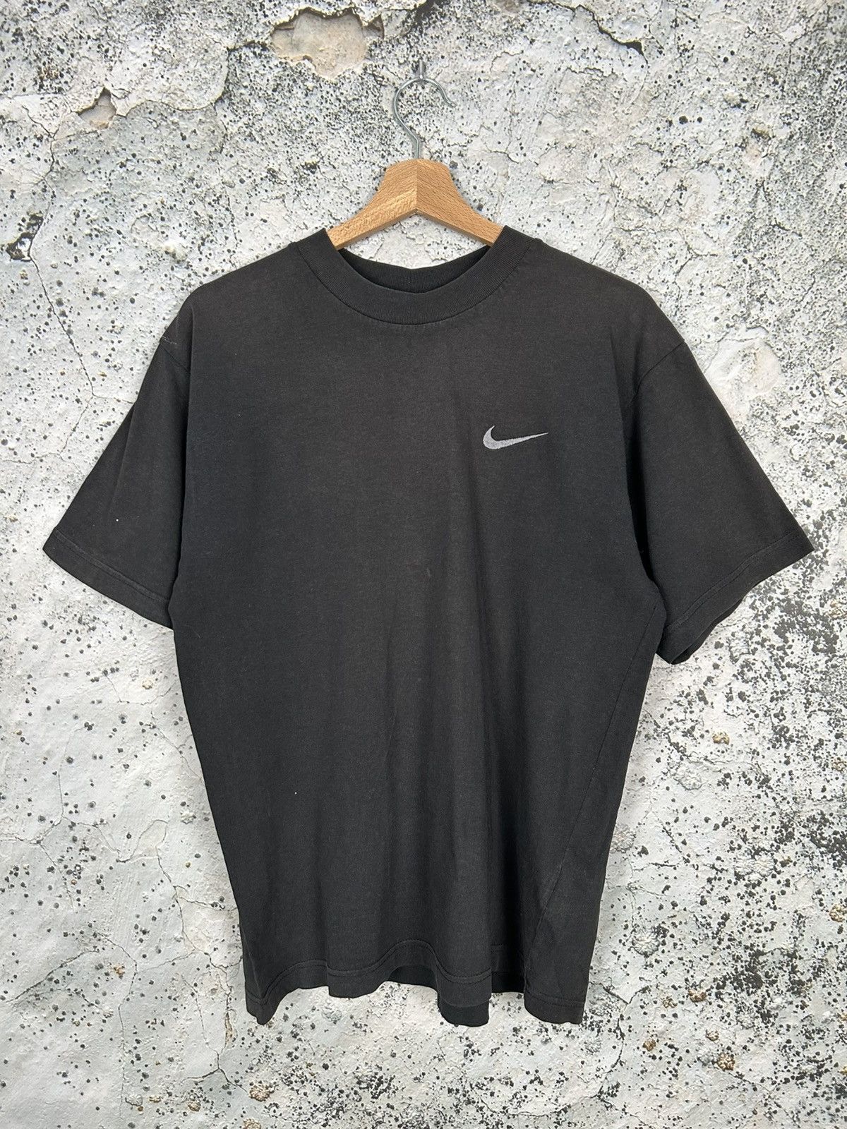 Nike × Streetwear × Vintage Vintage 90s Nike Swoosh T-shirt | Grailed