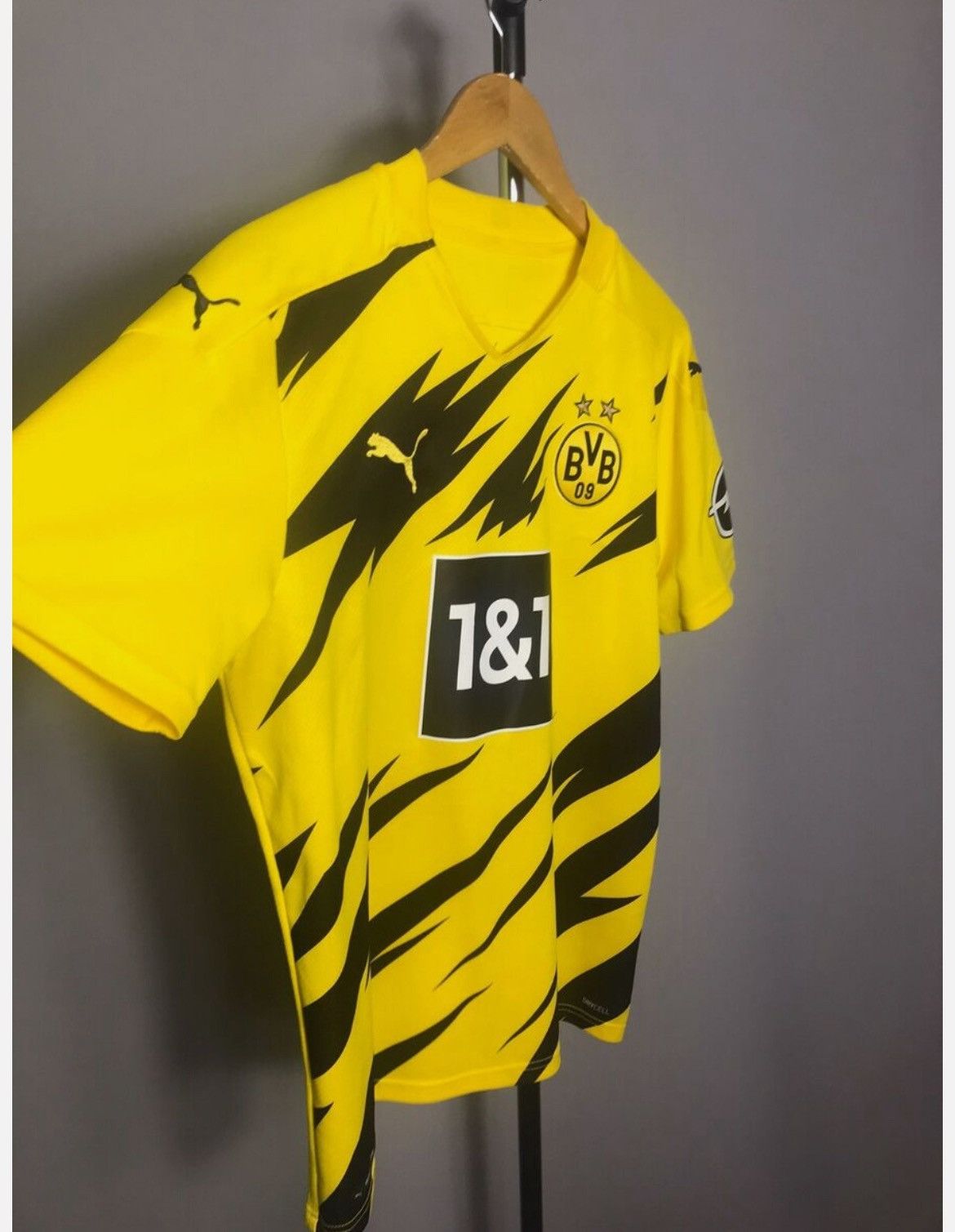 Puma BORUSSIA DORTMUND 2020 2021 HOME SHIRT SOCCER JERSEY PUMA Size US M / EU 48-50 / 2 - 2 Thumbnail