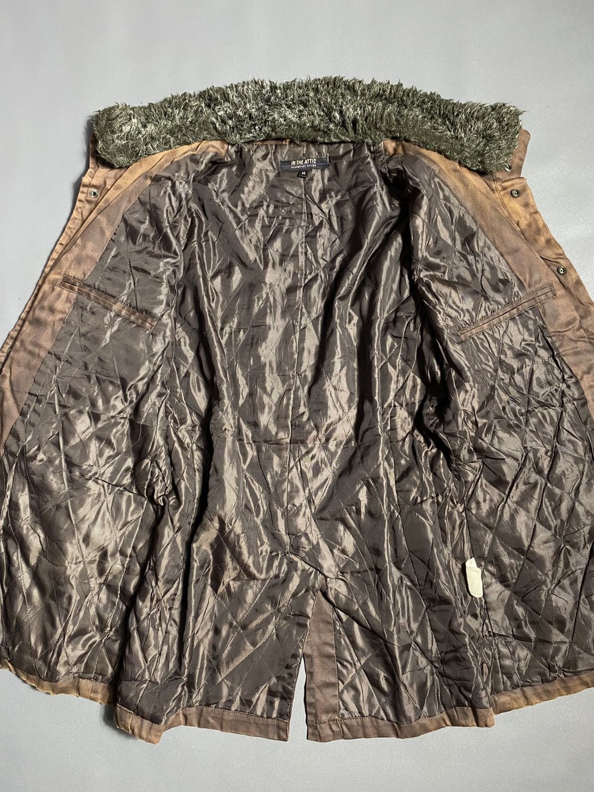 In The Attic In the attic Distressed Waxed Fur Jacket Size US M / EU 48-50 / 2 - 3 Thumbnail