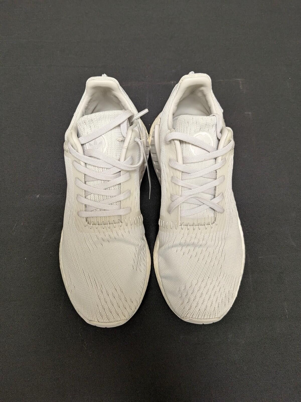 Adidas adidas Originals Wings & Horns WH NMD R2 BB3118 US9 Size US 9 / EU 42 - 5 Thumbnail
