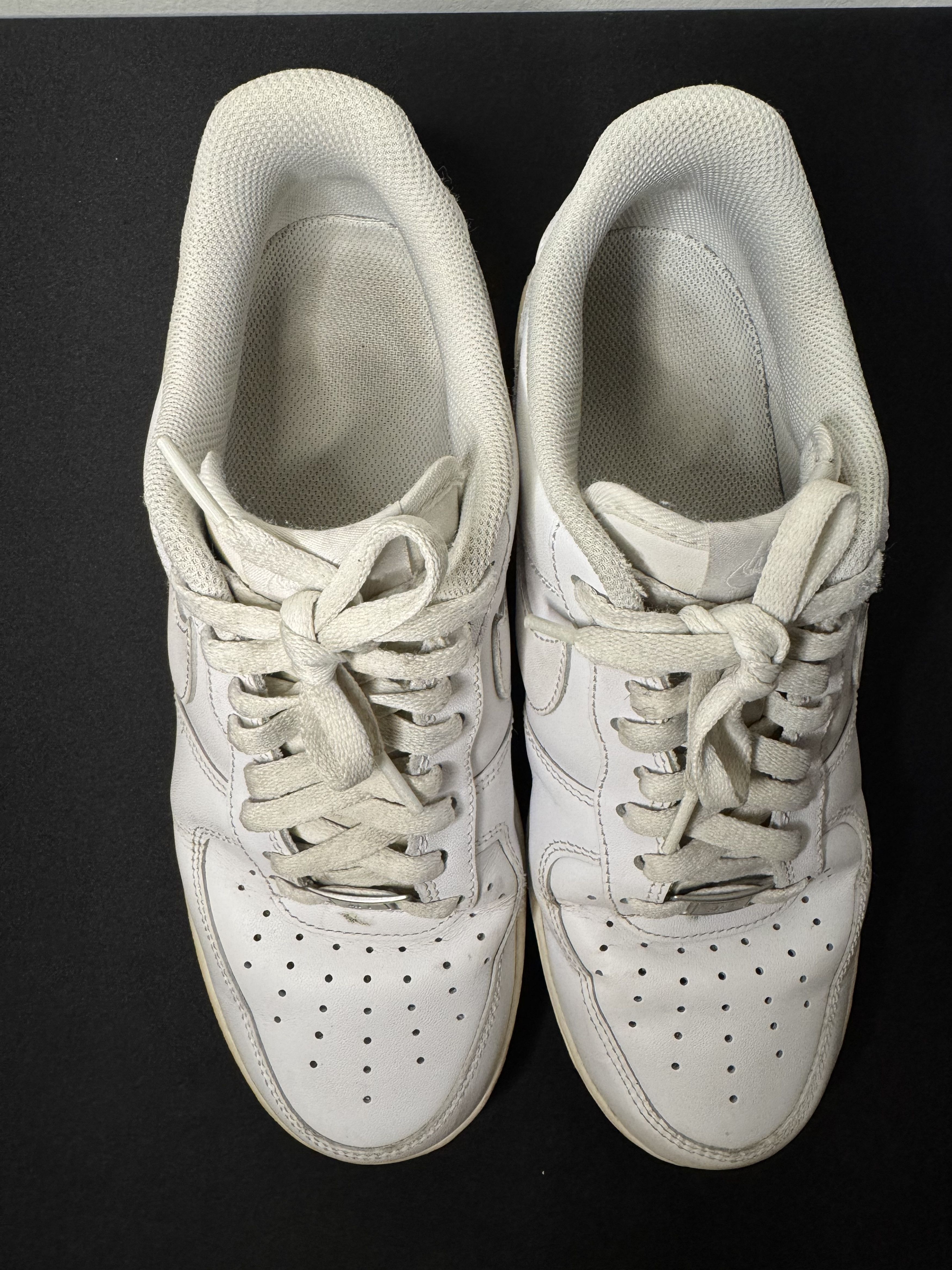 Nike Nike Air Force 1 Size US 10 / EU 43 - 3 Thumbnail