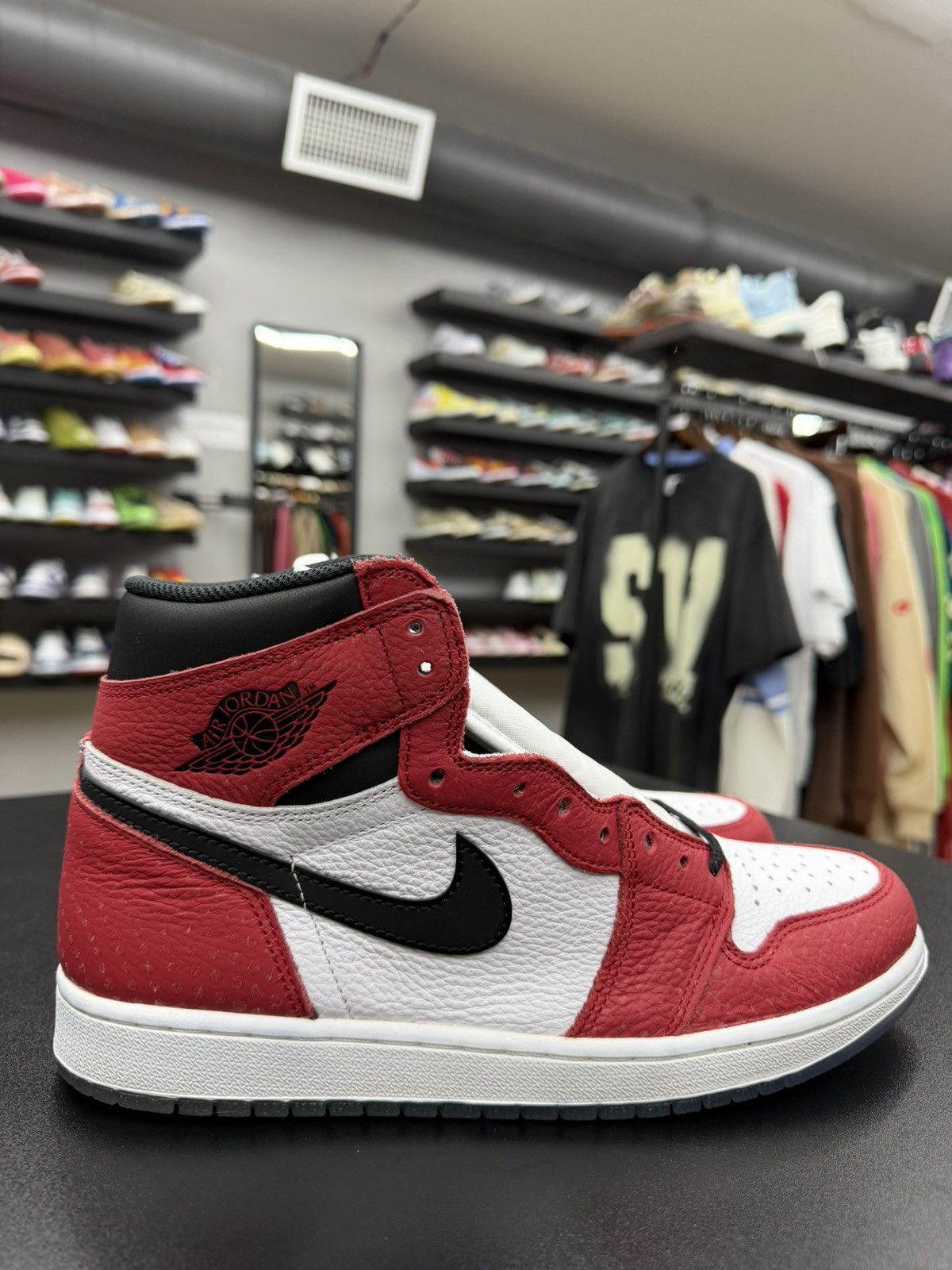Jordan Brand Size 10.5 - Jordan 1 High Spider-Man Origin Story Size US 10.5 / EU 43-44 - 3 Thumbnail