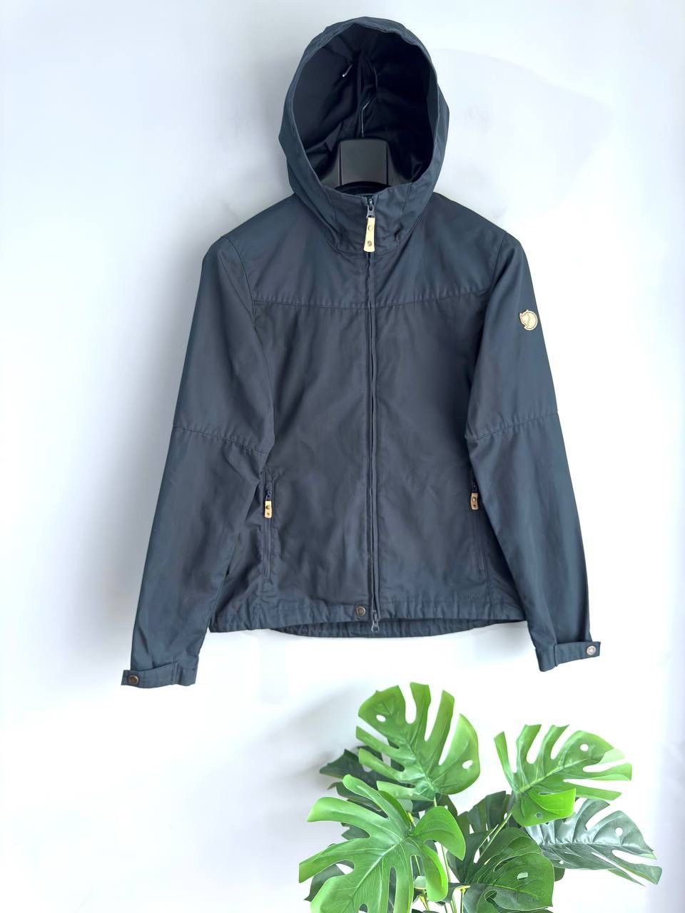 Fjallraven Fjallraven Stina G-1000 Women's Outdoor Hiking Jacket Size S Size S / US 4 / IT 40 - 1 Thumbnail