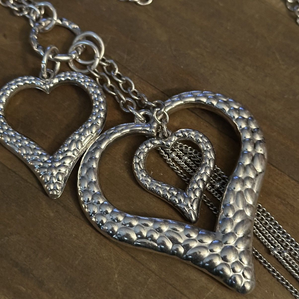 Other Long silver tone dangling heart tassel necklace and earring Size ONE SIZE - 5 Thumbnail