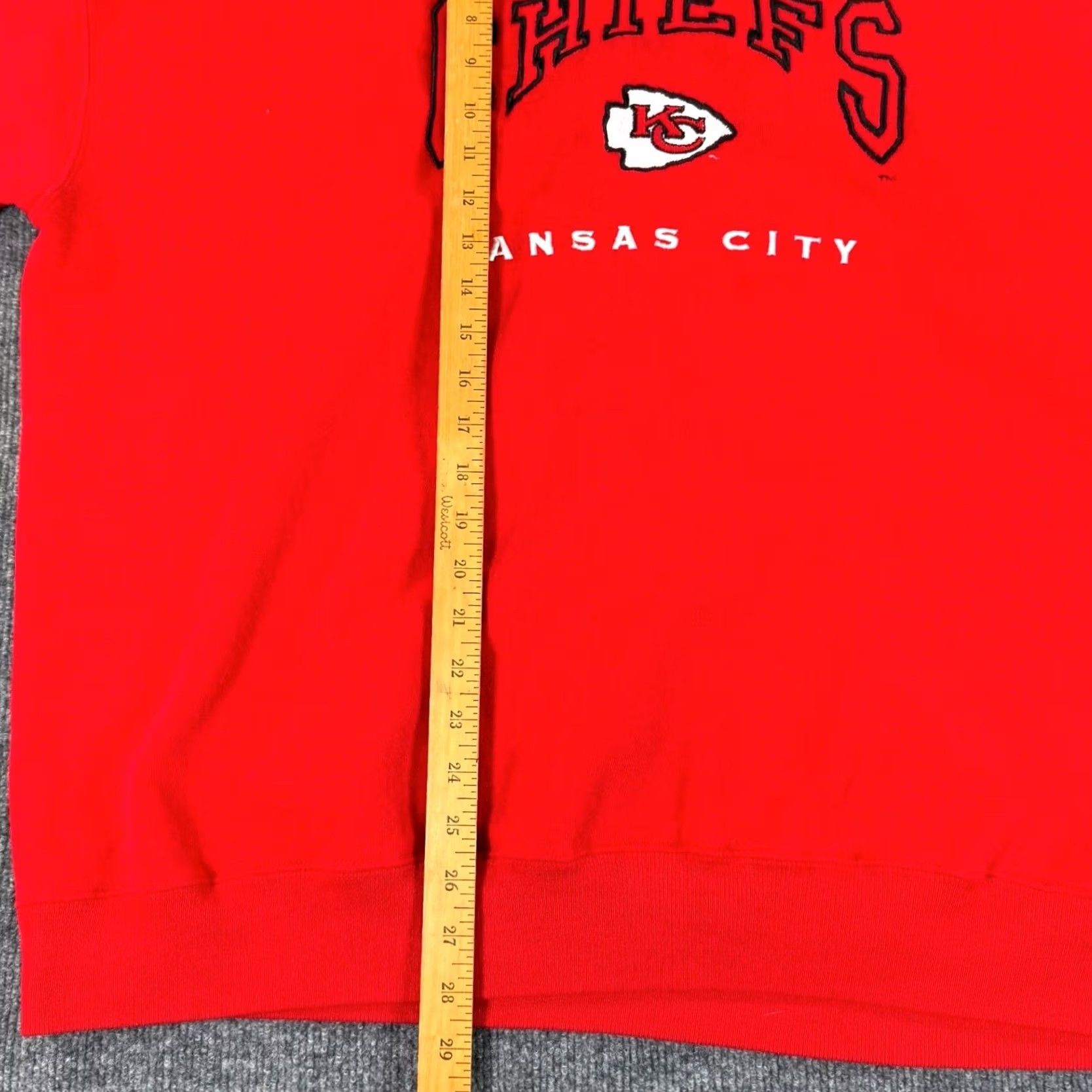 Lee VINTAGE Lee Sport Sweatshirt KC Chiefs Red 2XL Crewneck Mens Embroidered Logo Graphic Print Oversized Football 90s Size US XXL / EU 58 / 5 - 6 Thumbnail