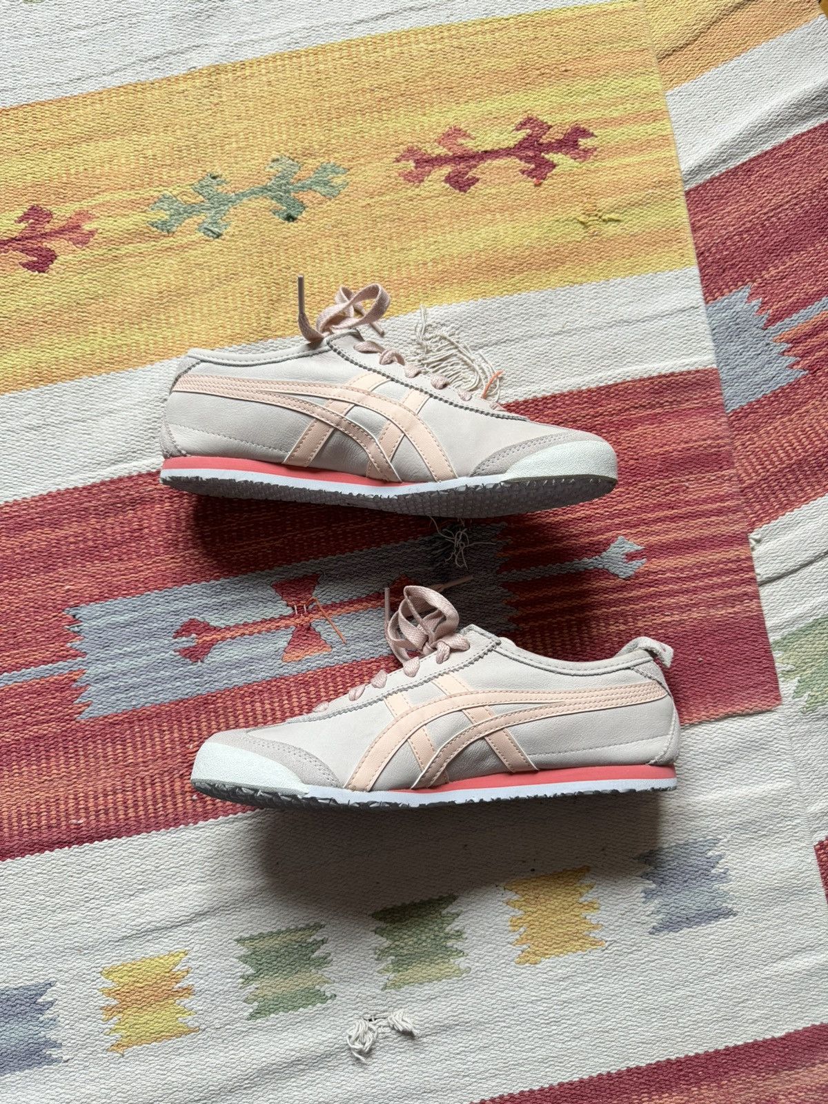 Asics Vintage Asics Onitsuka Tiger Mexico 66 Leather Low Sneakers Size US 7.5 / IT 37.5 - 3 Thumbnail