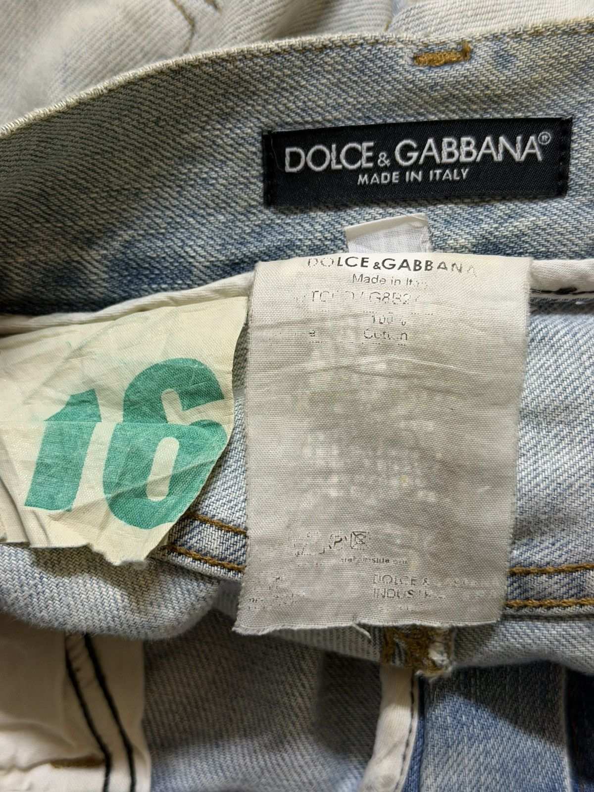 Dolce & Gabbana Vintage 90s Dolce & Gabbana Light Wash Distress Straight Leg Size US 30 / EU 46 - 5 Thumbnail