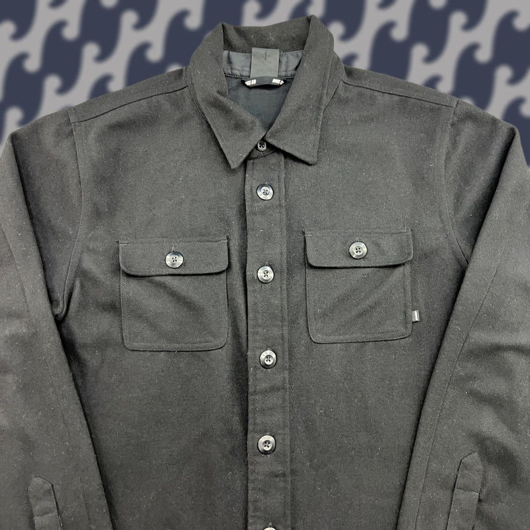 Vintage Nike SB Holgate Shirt Mens Large Black Fleece Polyester Wool Button Up Pockets Size US L / EU 52-54 / 3 - 1 Thumbnail