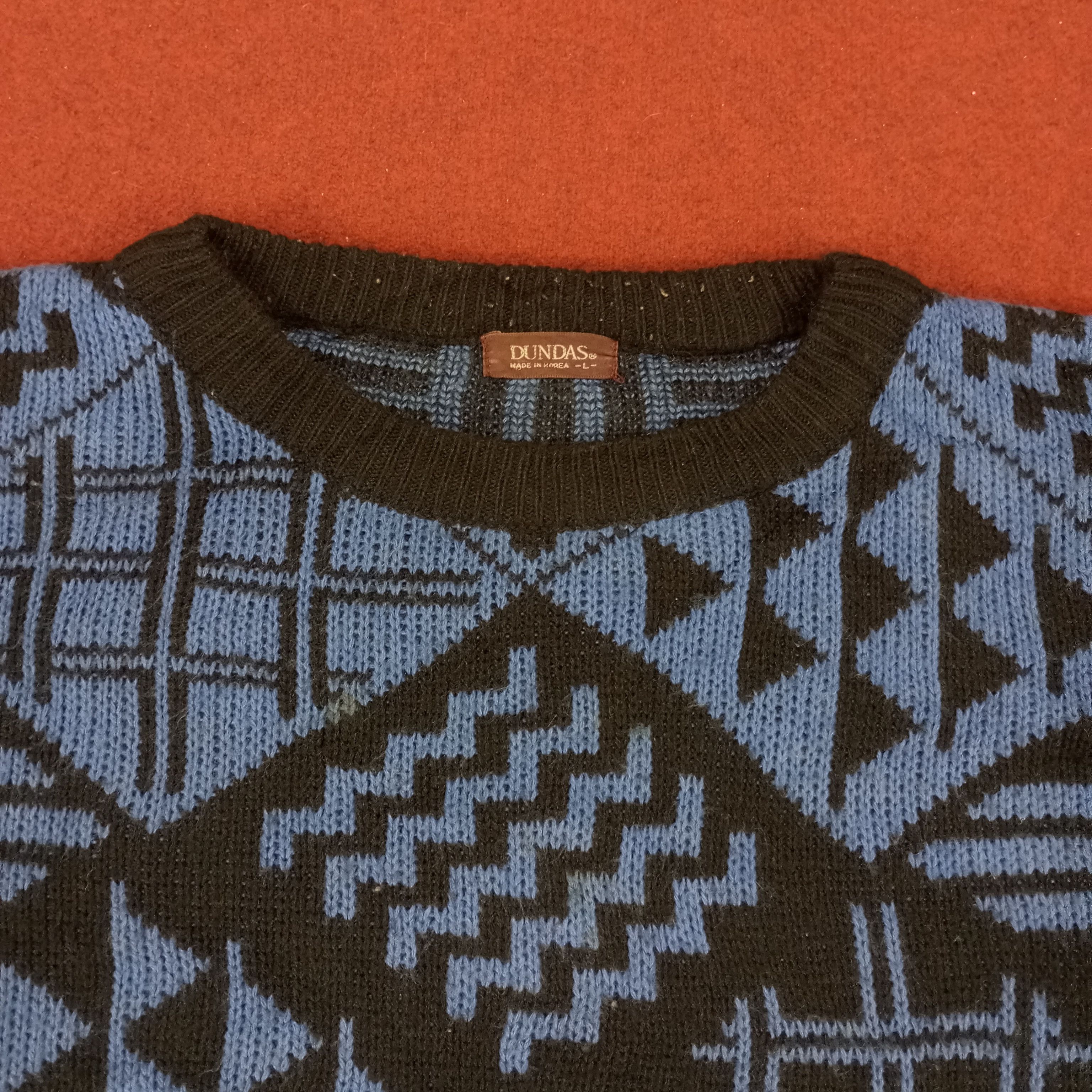 Vintage Dundas Streetwear Style Nice Design Knitwear Sweater Size US L / EU 52-54 / 3 - 2 Thumbnail