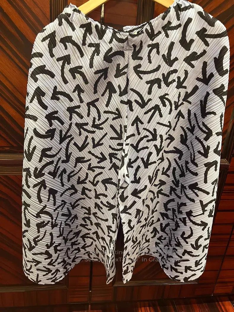 Issey Miyake Issey Miyake size:3 Blue Midi Skirt Size 22" - 6 Thumbnail