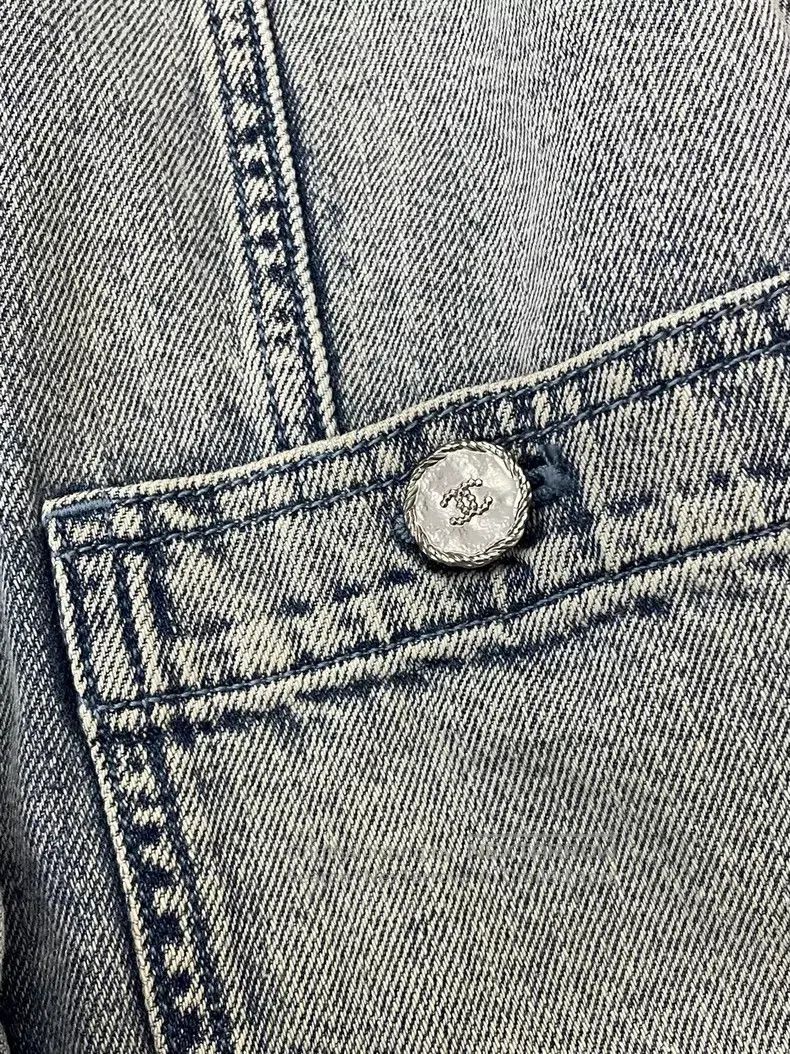 Chanel Chanel Make an old ruffled denim jacket Size XXS / US 00 / IT 34 - 2 Thumbnail