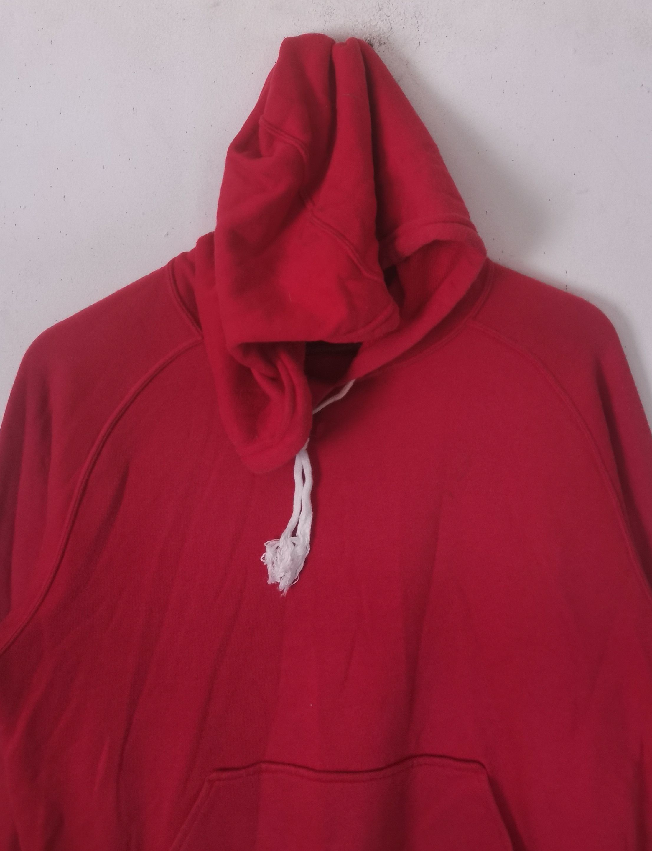 Vintage Rare vintage UCLA hoodies red colour Size US M / EU 48-50 / 2 - 3 Thumbnail