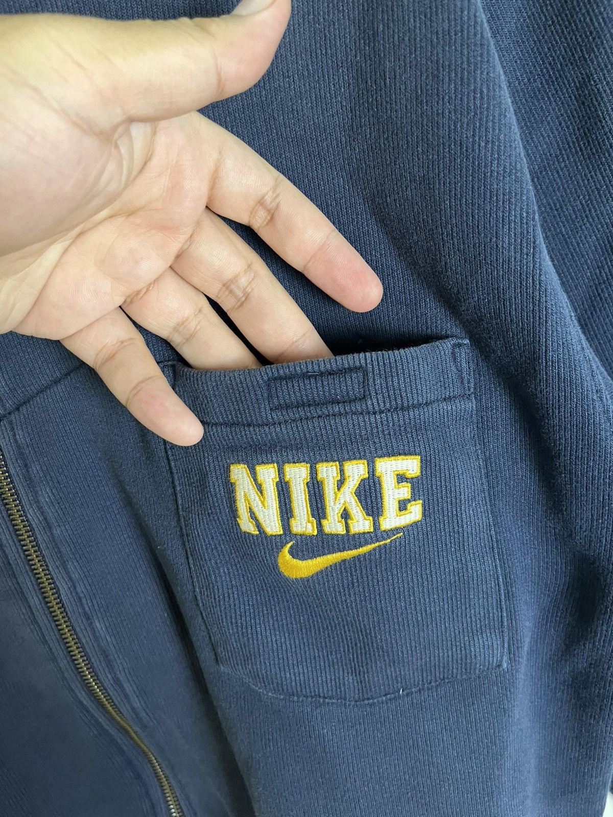Nike Vintage 90s Nike Hoodies Size US M / EU 48-50 / 2 - 4 Thumbnail