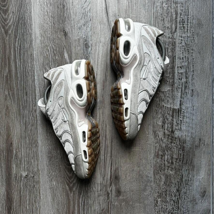 Nike NIKE • WMNS Air Max Plus LX "Particle Rose" (8.5M) Size US 8.5 / EU 41-42 - 9 Thumbnail