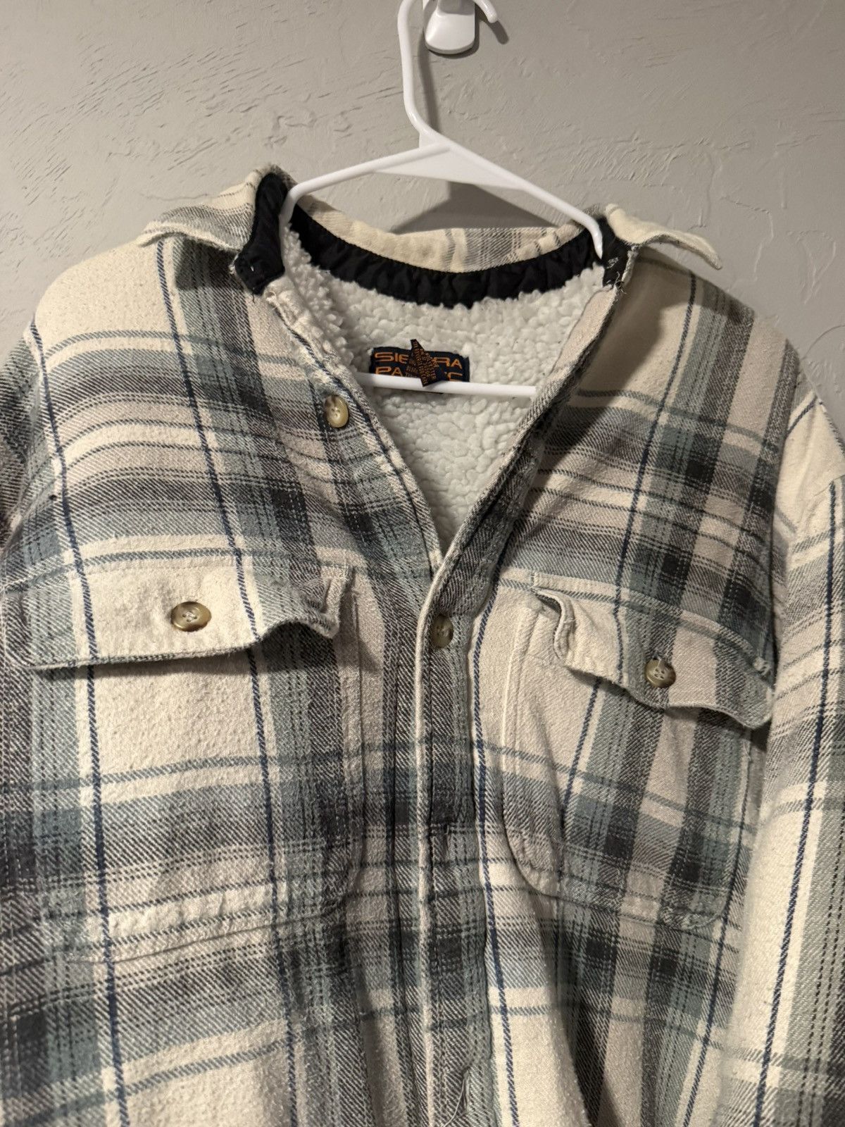 Vintage (XL) BEAUTIFUL FADED VINTAGE White Flannel Button Up Fleece Size US L / EU 52-54 / 3 - 4 Thumbnail