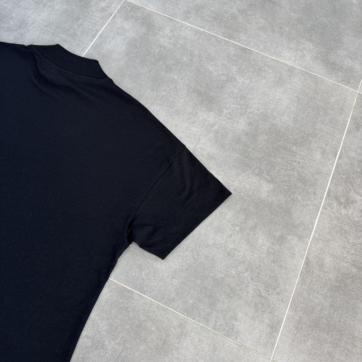 1017 ALYX 9SM 1017 ALYX 9SM Center Logo T-Shirt Size M Oversized Size US M / EU 48-50 / 2 - 16 Thumbnail