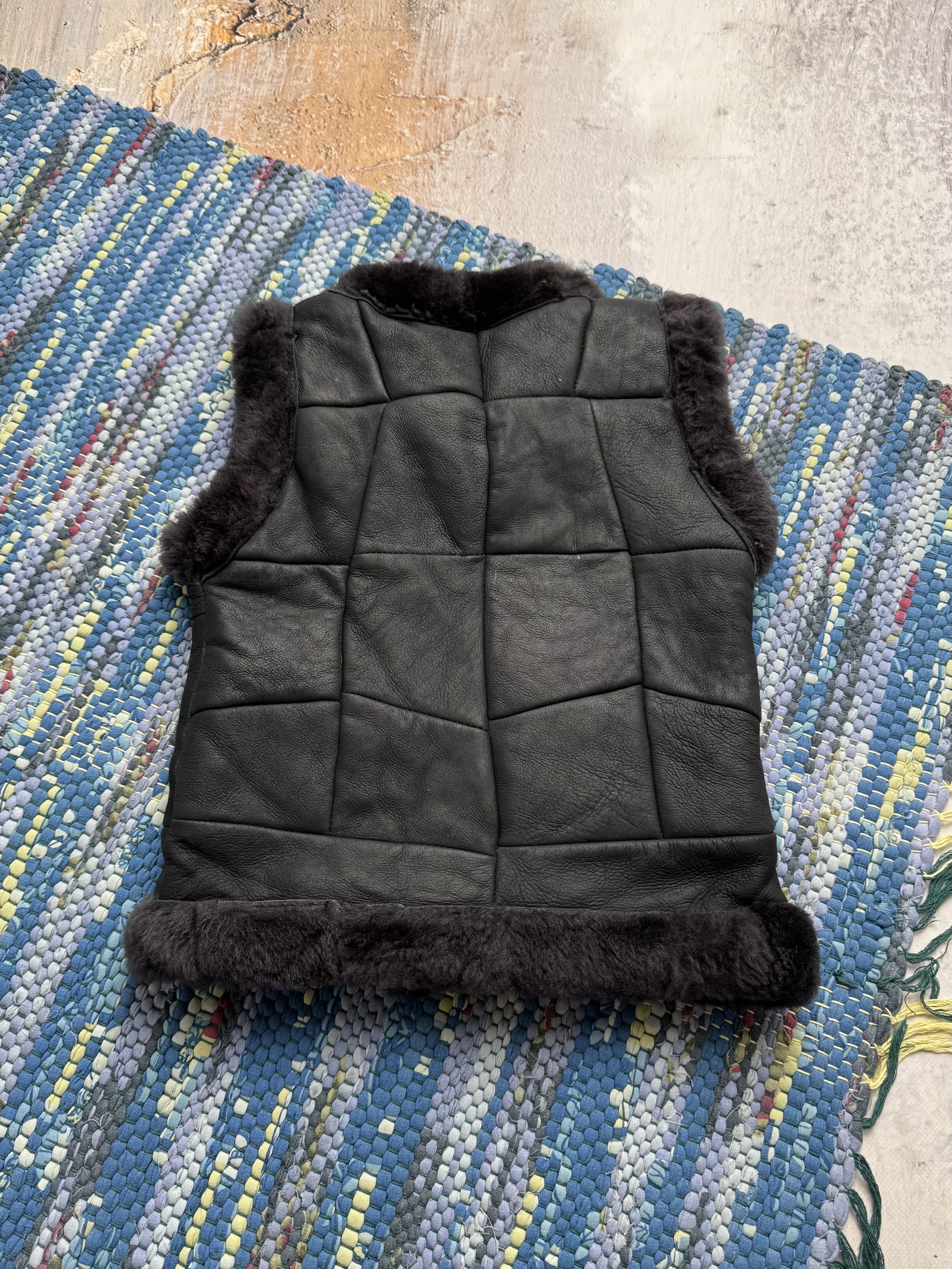 Vintage Vintage Real Sheepskin Vest A8(V1)D15 Size XXS / US 00 / IT 34 - 5 Thumbnail