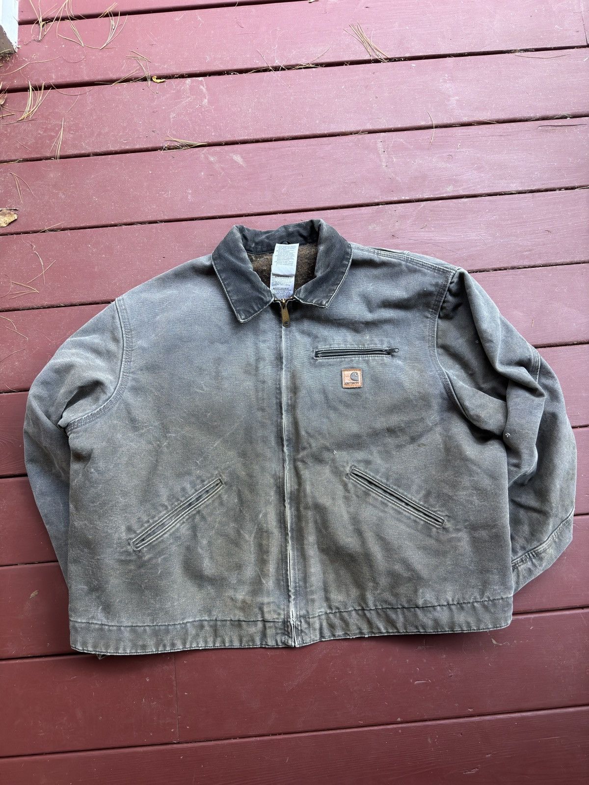 Vintage Carhartt detroit jacket j97 GVL distressed