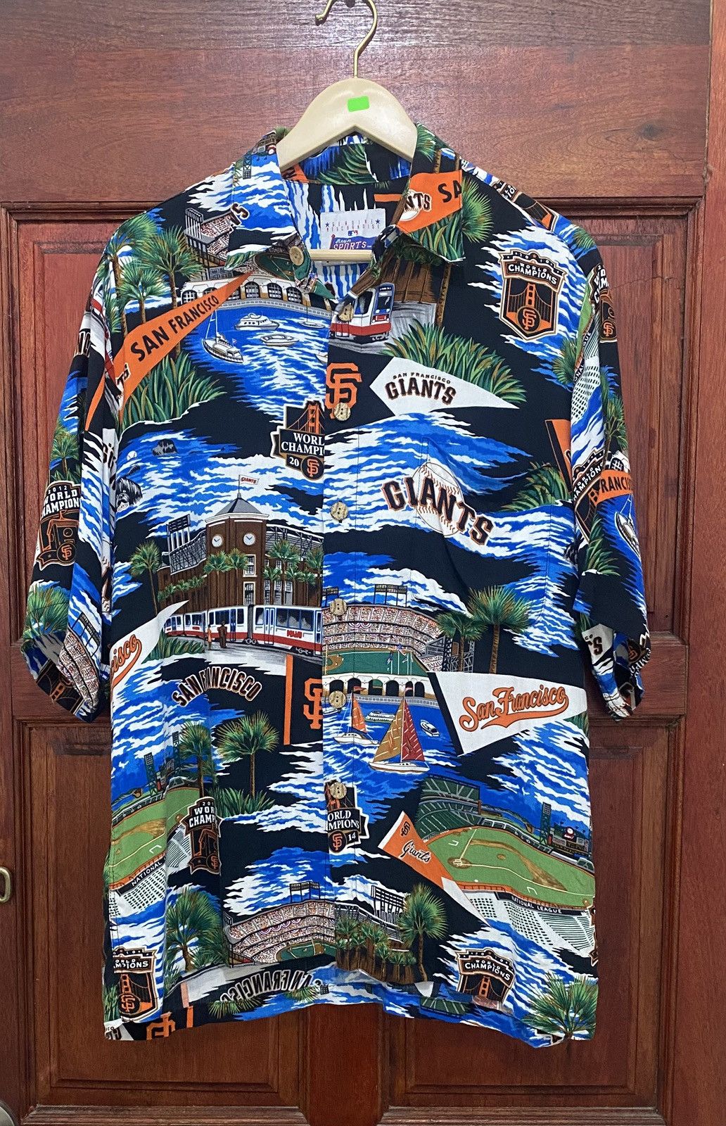Japanese Brand × MLB × NFL Vintage MLB Giant San Francisco Rayon Shirt Rare Design Size US S / EU 44-46 / 1 - 1 Thumbnail
