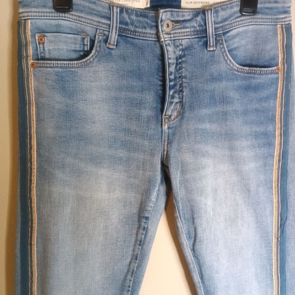 Anthropologie Anthropologie Pilcro Mid-Rise Slim Boyfriend Jeans Size 27 Size 27" / US 4 / IT 40 - 8 Thumbnail