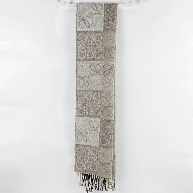 Loewe LOEWE Classic Checkerboard Milk Tea Colored Scarf Size ONE SIZE - 4 Thumbnail