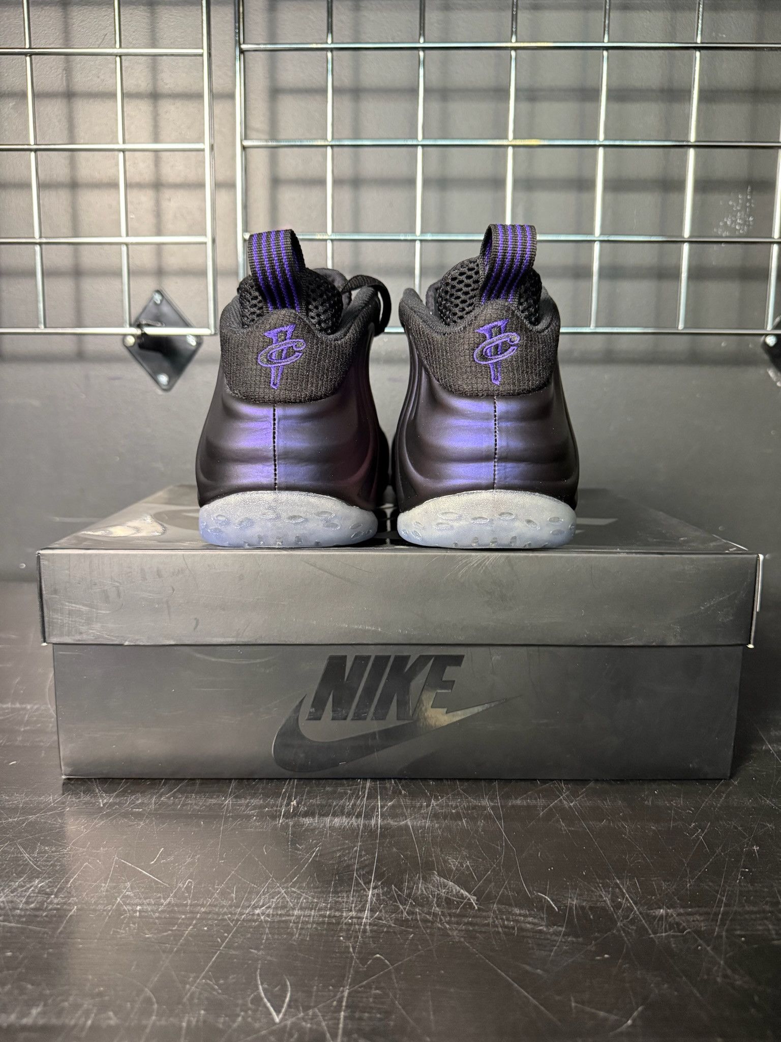 Nike Nike Air Foamposite One "Eggplant" (2017) - Size 9.5 Size US 9.5 / EU 42-43 - 3 Thumbnail