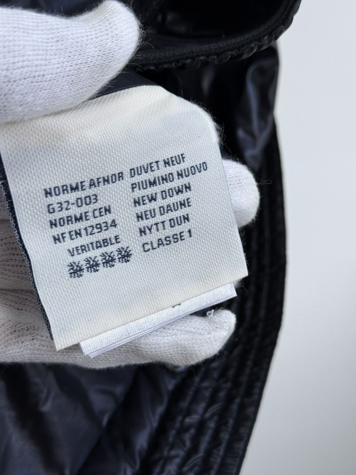 Moncler Grenoble Moncler Grenoble Down Puffer Jacket Size 2 Size M / US 6-8 / IT 42-44 - 16 Thumbnail