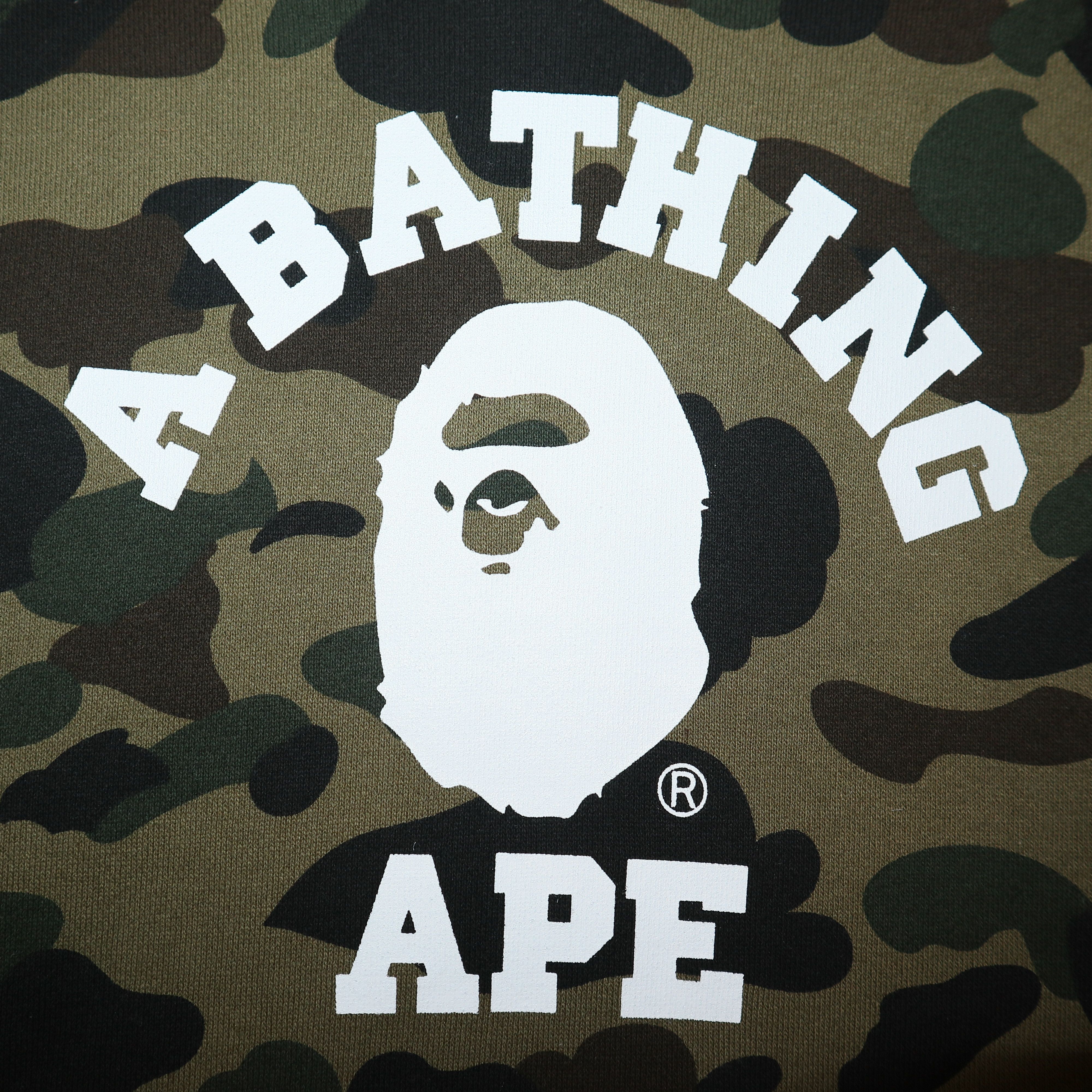 Bape A Bathing Ape Ape Head Logo 1st Camo Hoodie Size US M / EU 48-50 / 2 - 3 Thumbnail