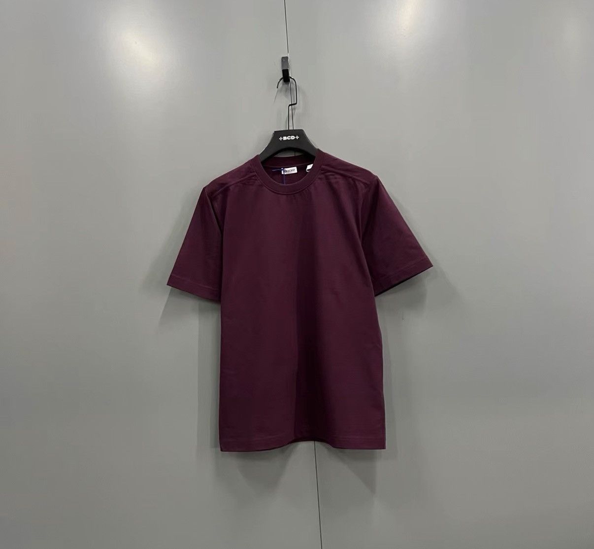 Burberry Burberry Fuchsia Embroidered Logo Crew Neck Short Sleeve J41 Size US XS / EU 42 / 0 - 1 Thumbnail