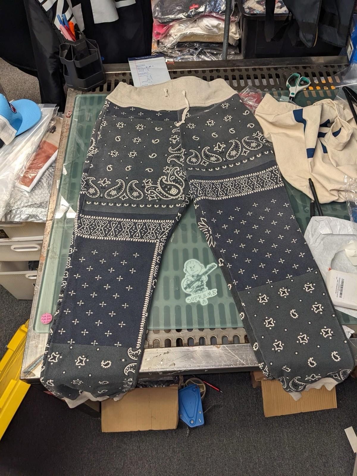 Kapital Kapital Bandana Patchwork Sweatpant Navy Size 4 Size US 36 / EU 52 - 5 Thumbnail