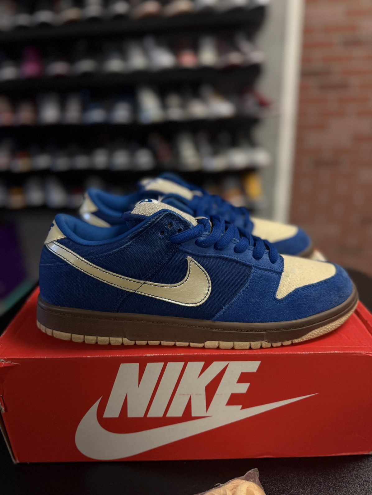 Nike Size 11 - Nike Dunk Pro SB Low Gold Rail 2008 RARE Size US 11 / EU 44 - 1 Thumbnail