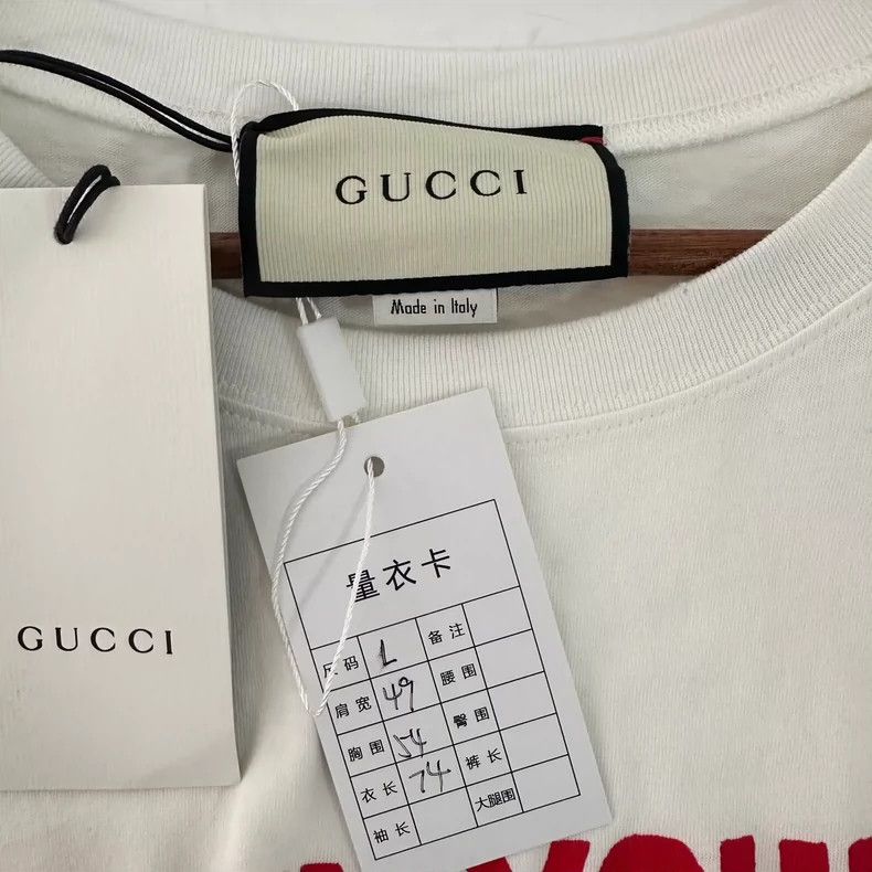 Gucci Gucci Red greedy snake short sleeves 2503-Nextarrow Size US L / EU 52-54 / 3 - 3 Thumbnail