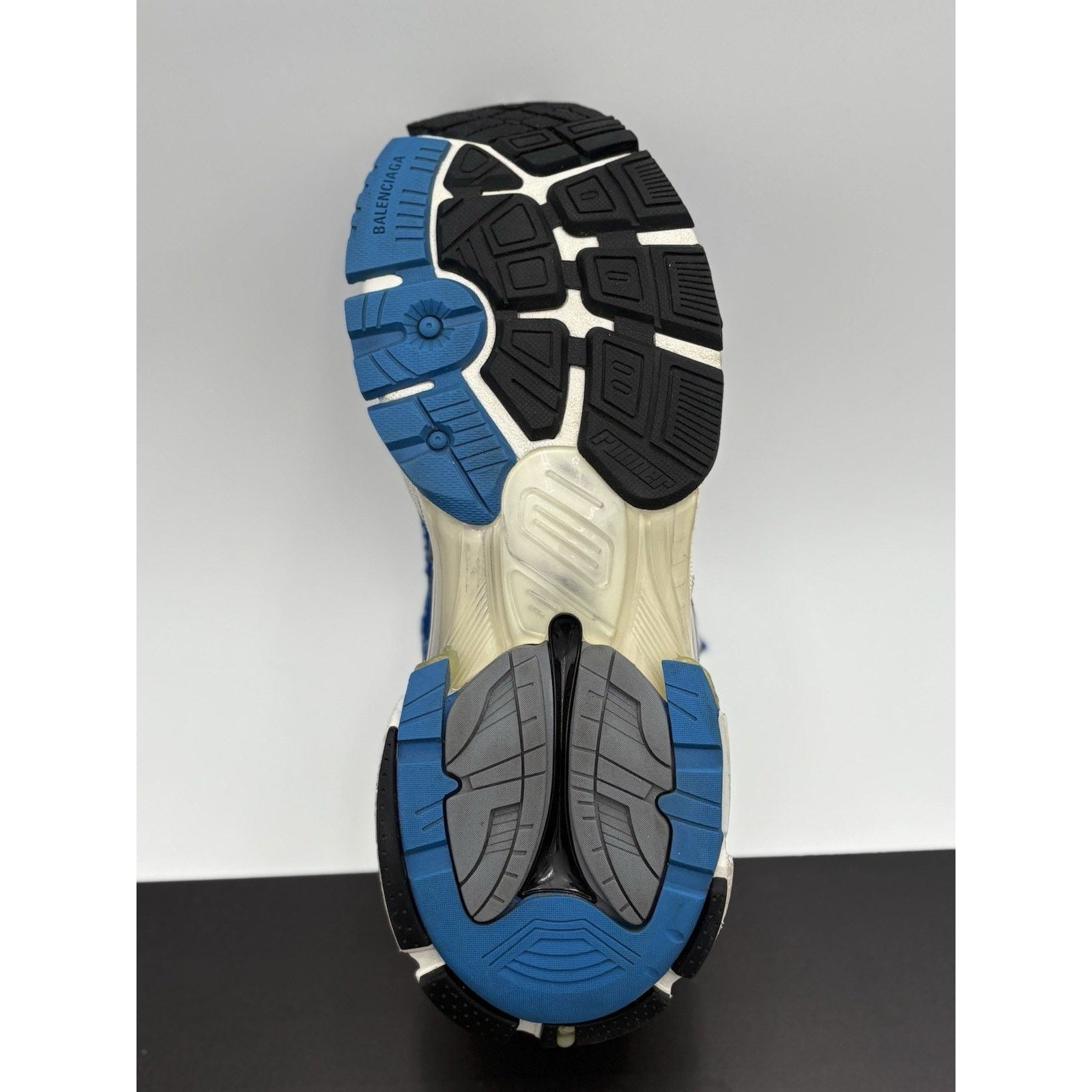 Balenciaga Balenciaga Runner ' White, Blue ' | ONLY WORN 3x Size US 10 / EU 43 - 13 Thumbnail