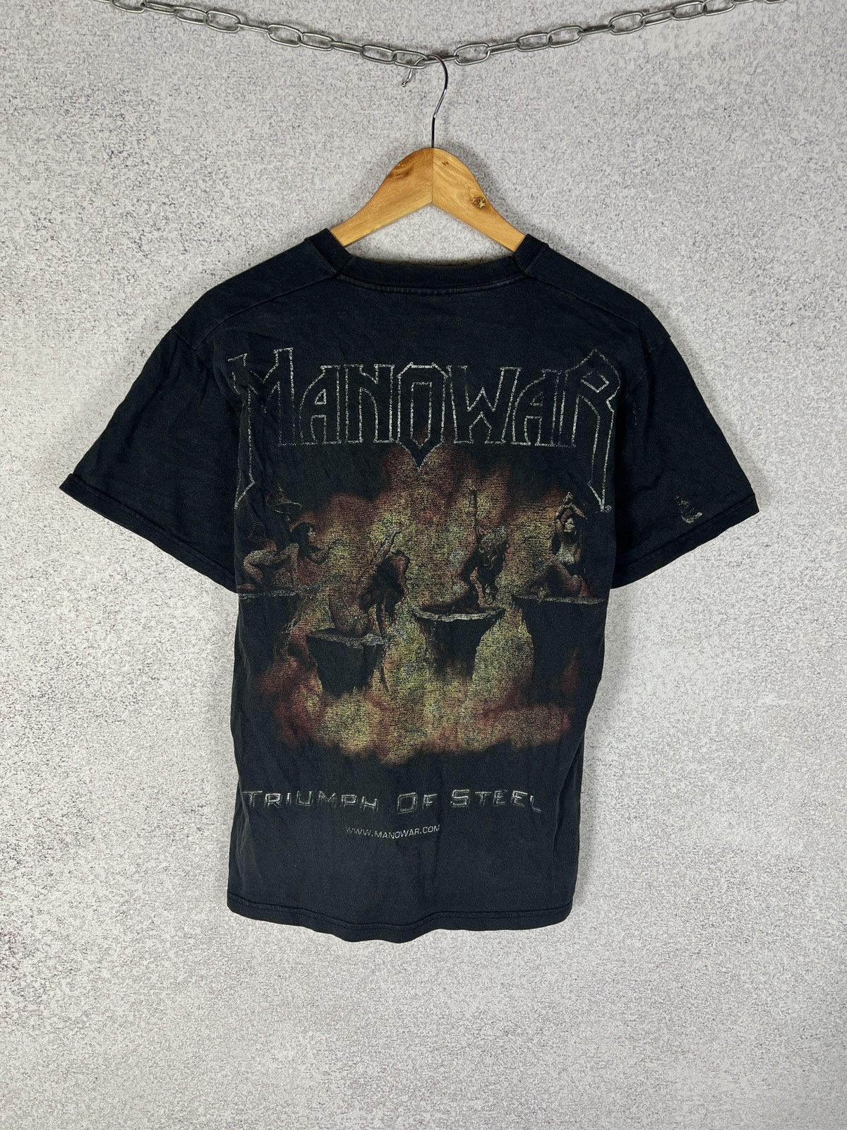 Band Tees Vintage Manowar Triumph Of Steel Rock Band T-Shirt Sunfaded Size US M / EU 48-50 / 2 - 1 Thumbnail