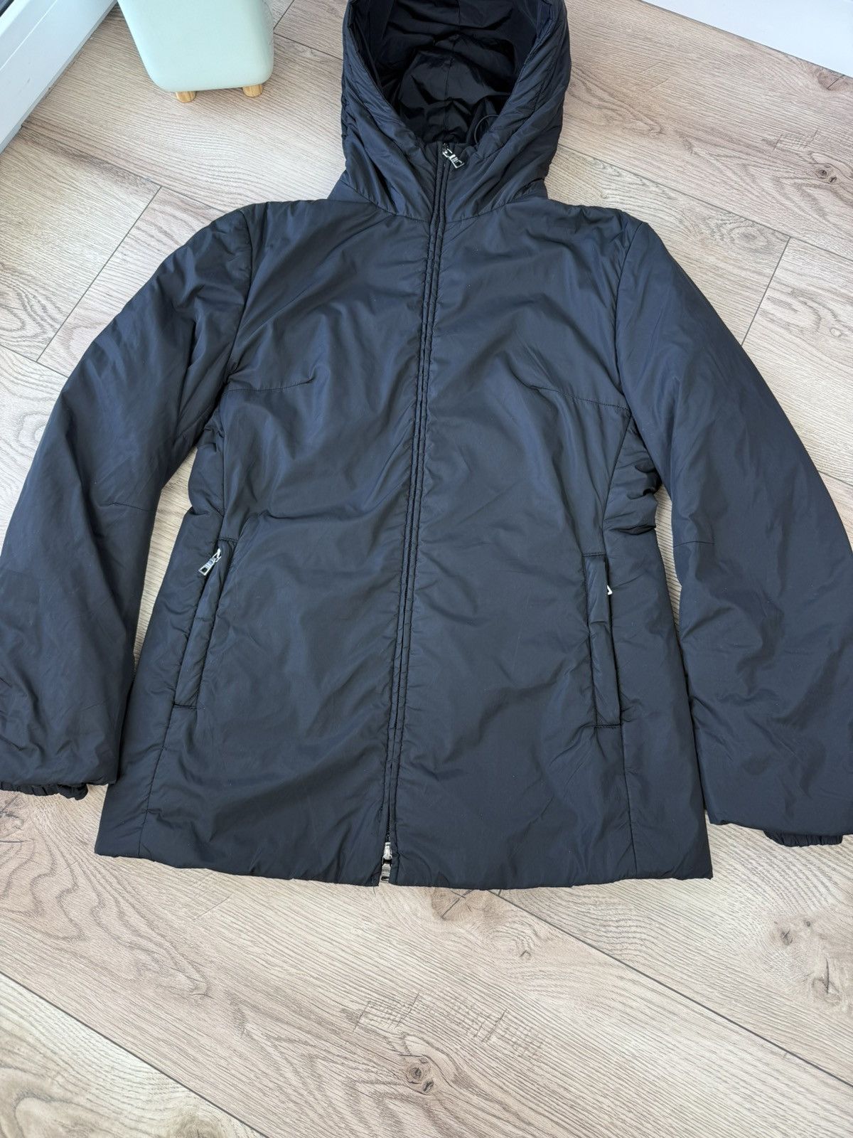 Prada Prada Nylon Jacket Red Tab Size women 42 Size M / US 6-8 / IT 42-44 - 4 Thumbnail