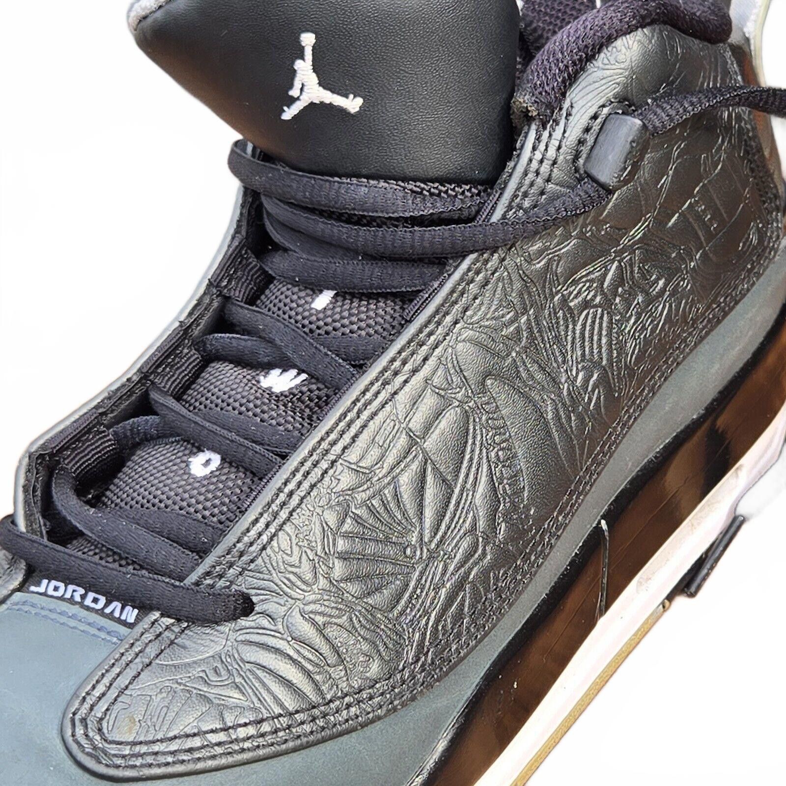 Designer Nike Air Jordan Dub Zero Charcoal Wolf SZ 7Y 311047-004 AS2 Size US 7 / EU 40 - 1 Thumbnail