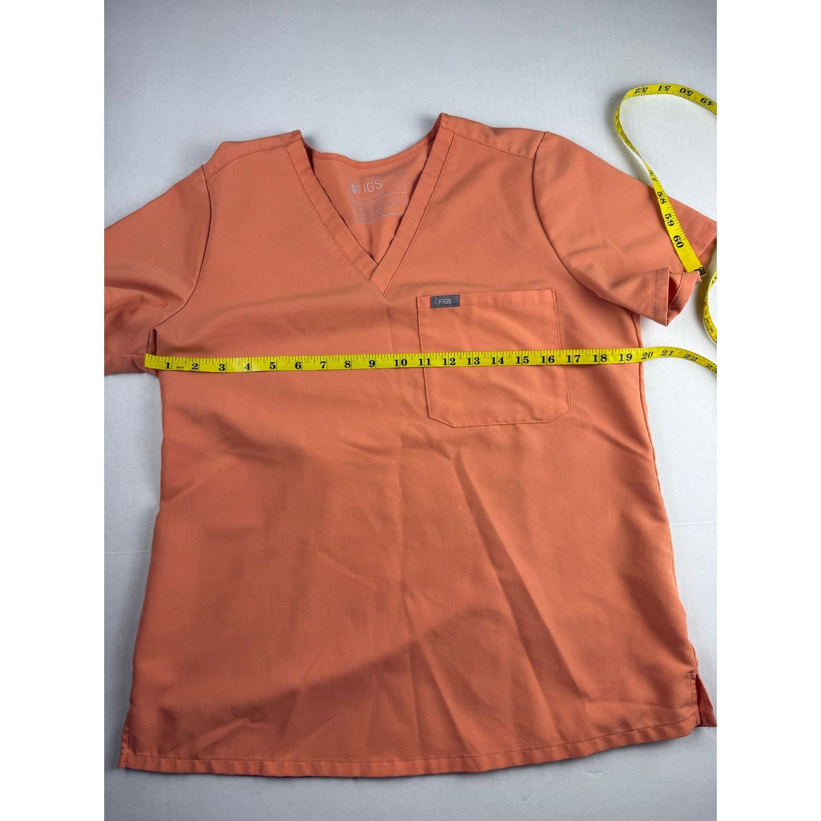 Other FIGS Scrub Top - Size Medium - Great Condition! Size M / US 6-8 / IT 42-44 - 5 Thumbnail