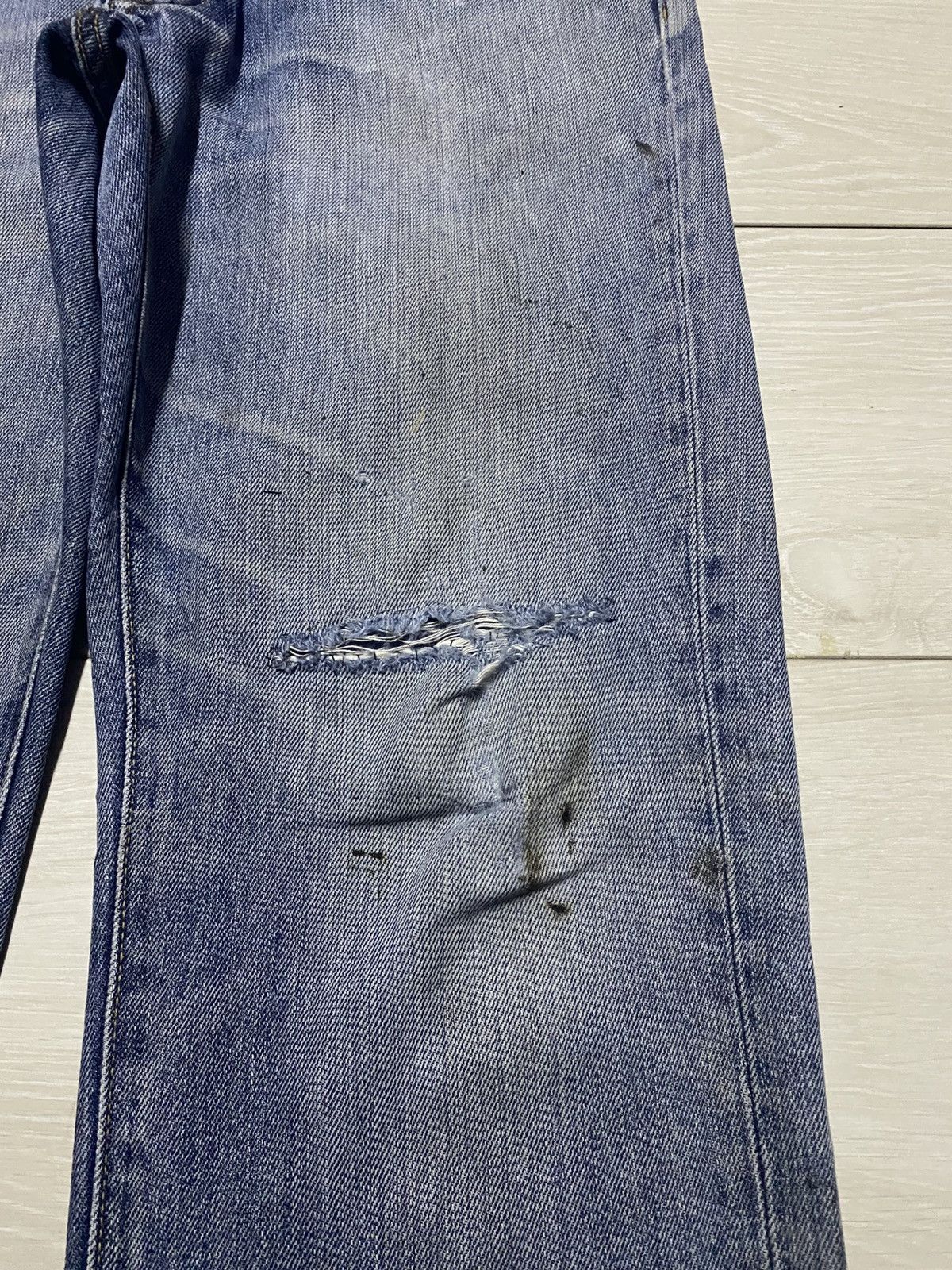 Uniqlo Vintage Uniqlo Grunge Distressed Loose Jeans Size US 36 / EU 52 - 8 Thumbnail