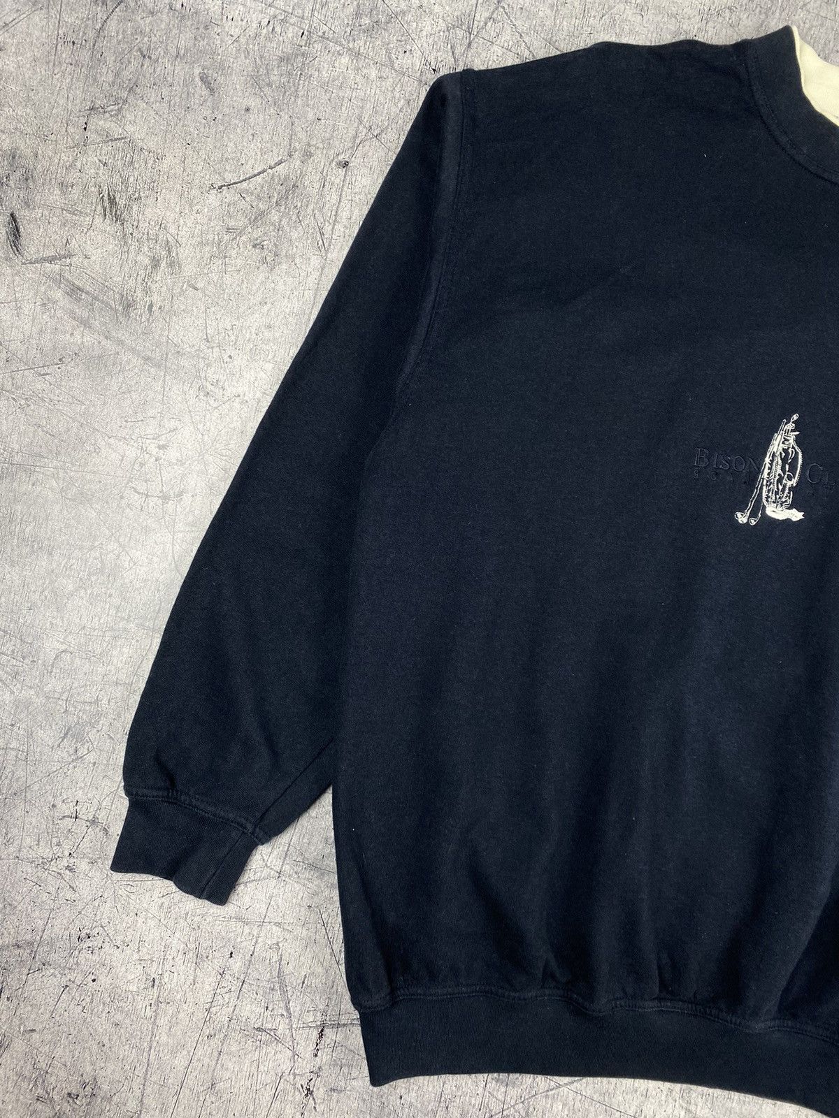 Vintage Mens Vintage Embroidered Bison Club Scandinavia Sweatshirt Size US XL / EU 56 / 4 - 2 Thumbnail