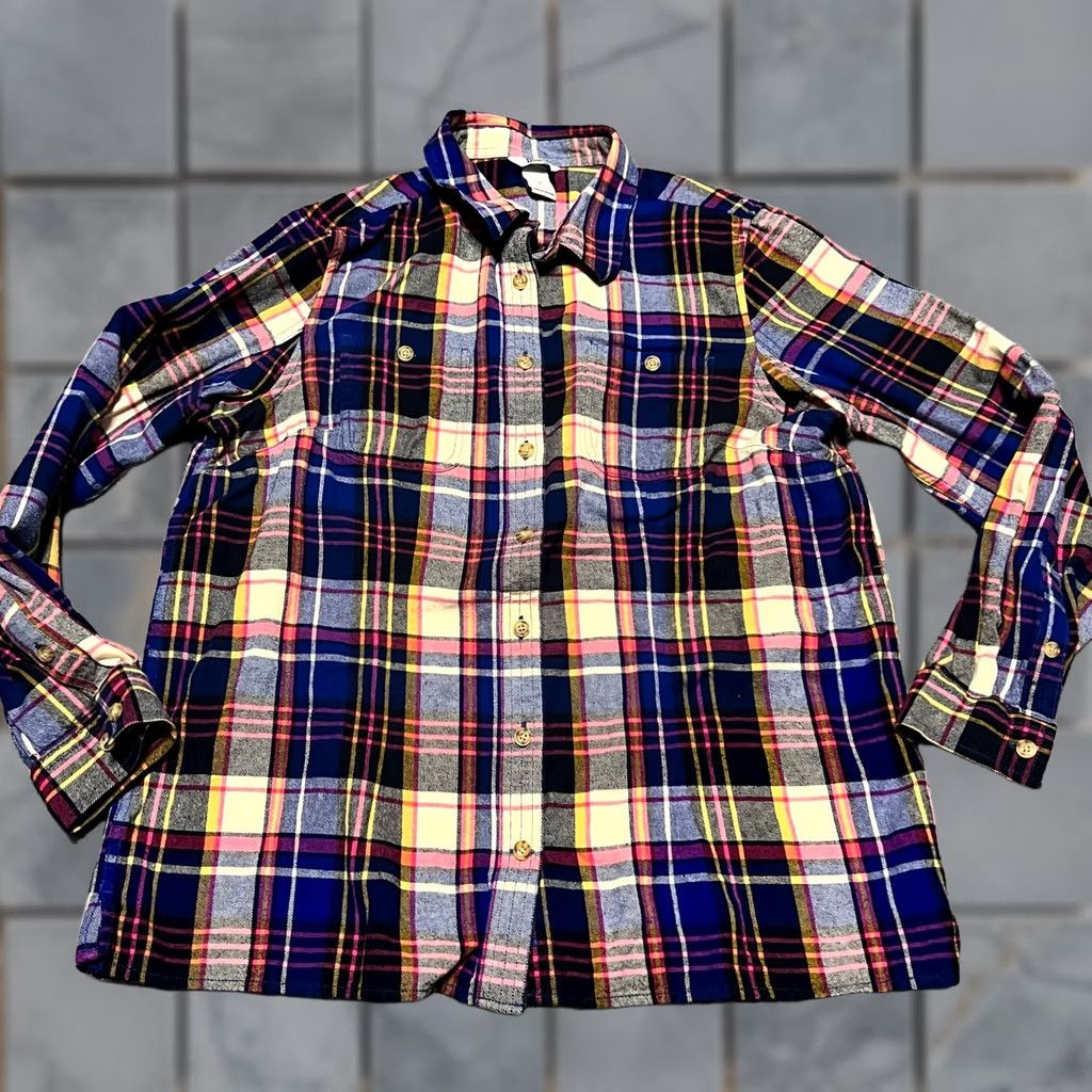 Duluth Trading Company Duluth Trading Shirt Womens Large Free Swingin' Cotton Flannel Plaid Outdoor Blue Button-Up Womens L Regular Men? Size L / US 10 / IT 46 - 1 Thumbnail